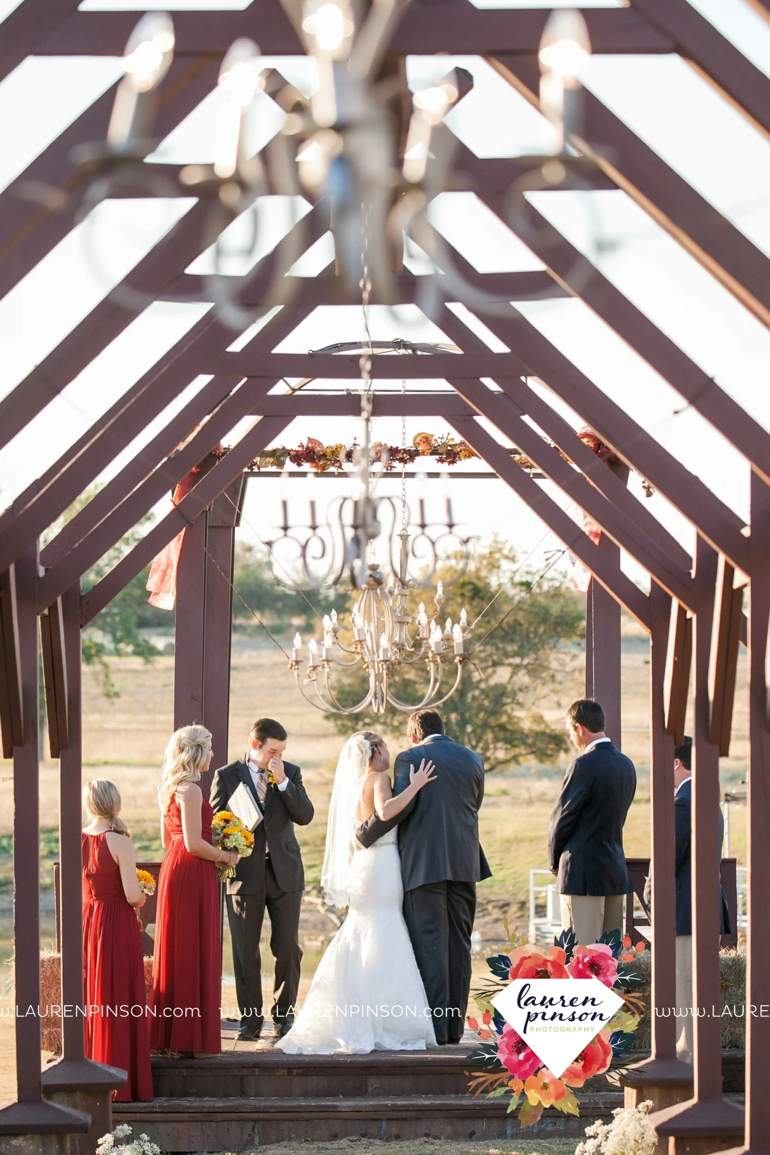 fort-worth-dfw-wedding-photographer-cleburne-jones-barns-at-willow-creek-ranch-wichita-falls-wedding-photographer-waco-texas-064.jpg