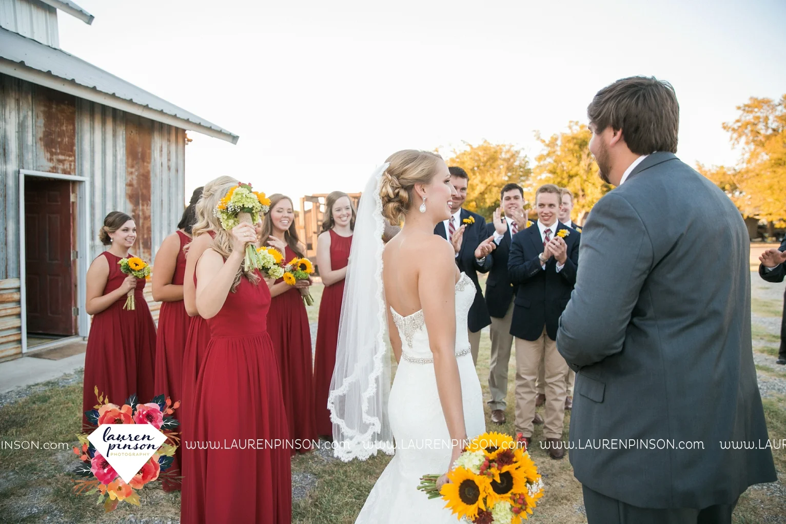 fort-worth-dfw-wedding-photographer-cleburne-jones-barns-at-willow-creek-ranch-wichita-falls-wedding-photographer-waco-texas-080.jpg