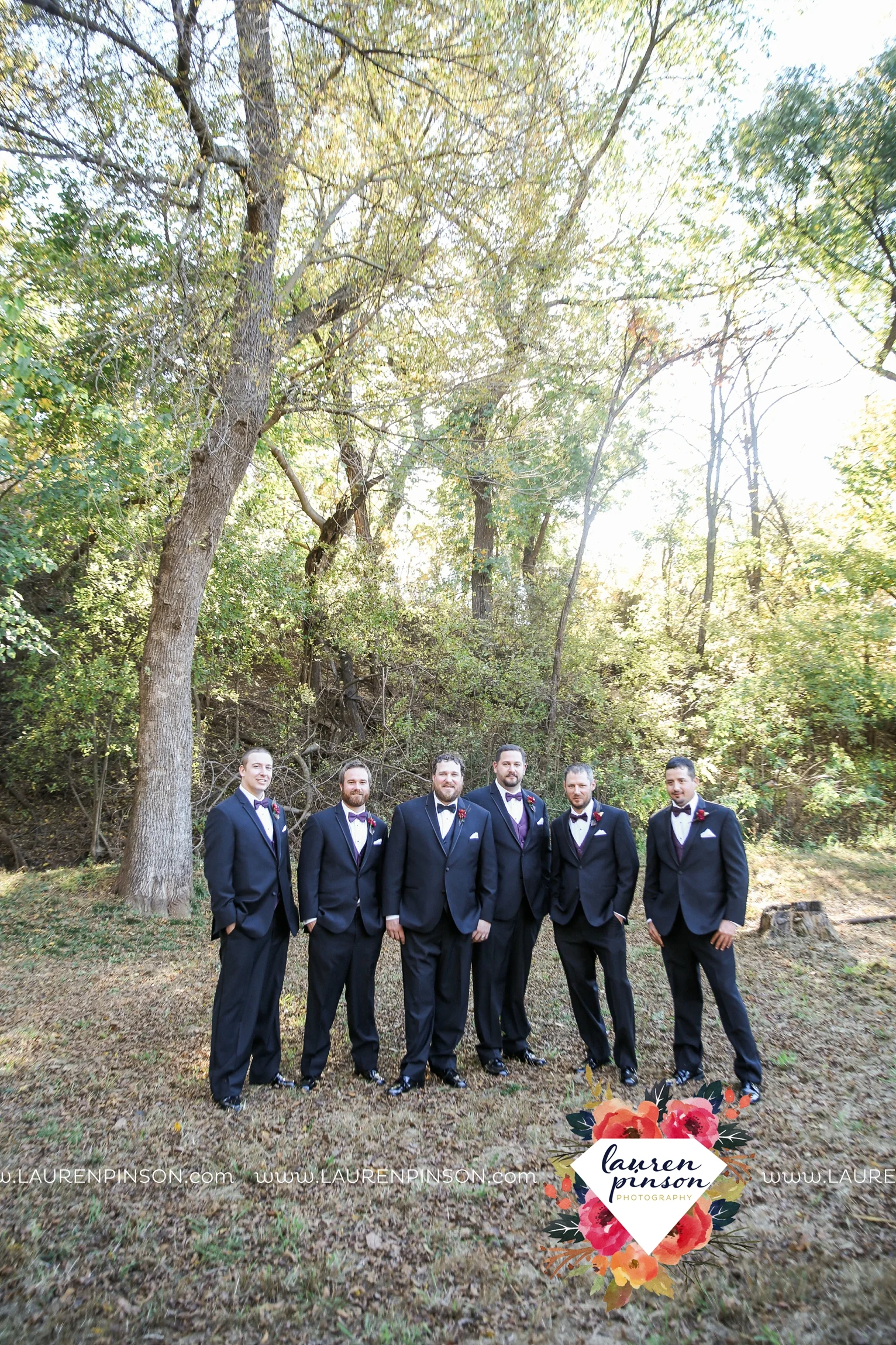 rustic-wichita-falls-texas-wedding-photographer-gold-glam-mayfield-events-market-street-united-allue-bridals-fall_1744.jpg