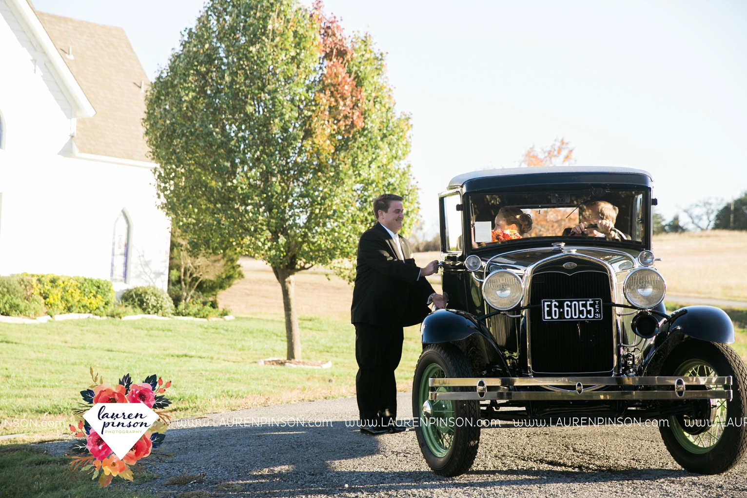 bells-texas-wedding-photography-at-willowood-ranch-chapel-north-texas-wichita-falls-wedding-photographer_1824.jpg