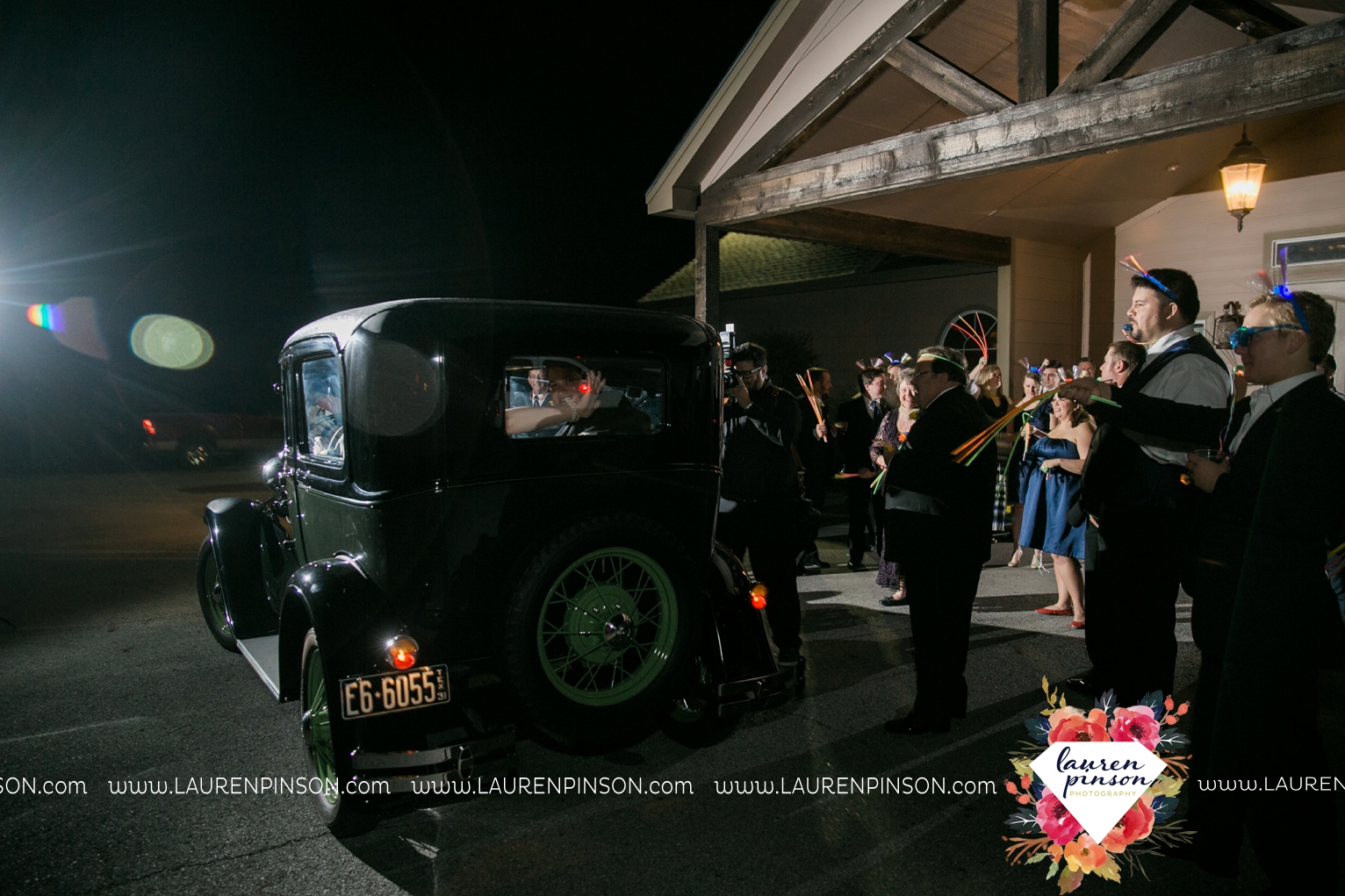 bells-texas-wedding-photography-at-willowood-ranch-chapel-north-texas-wichita-falls-wedding-photographer_1912.jpg