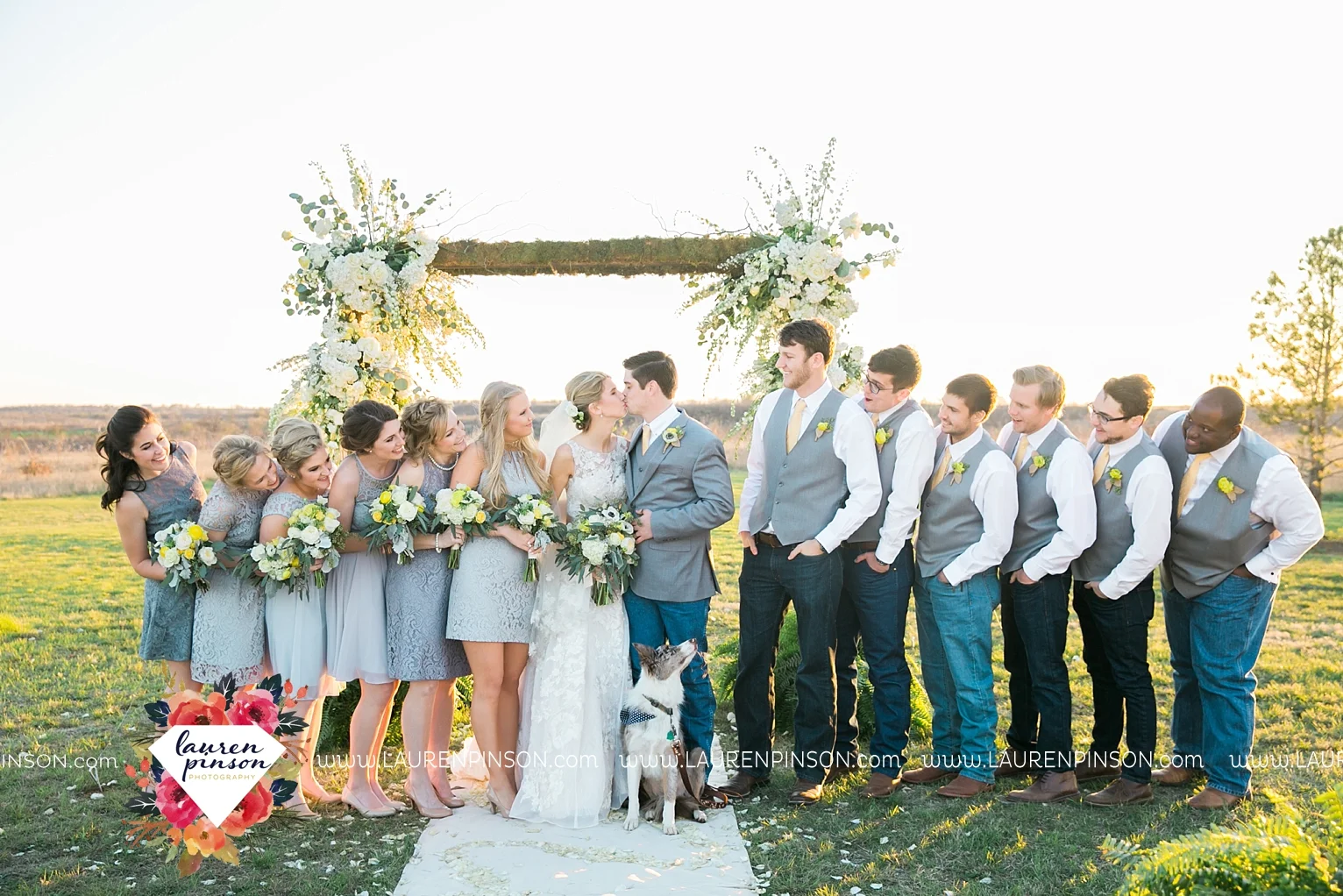 wichita-falls-texas-wedding-photographer-bowie-nocona-henrietta-country-barn-wedding_2190.jpg