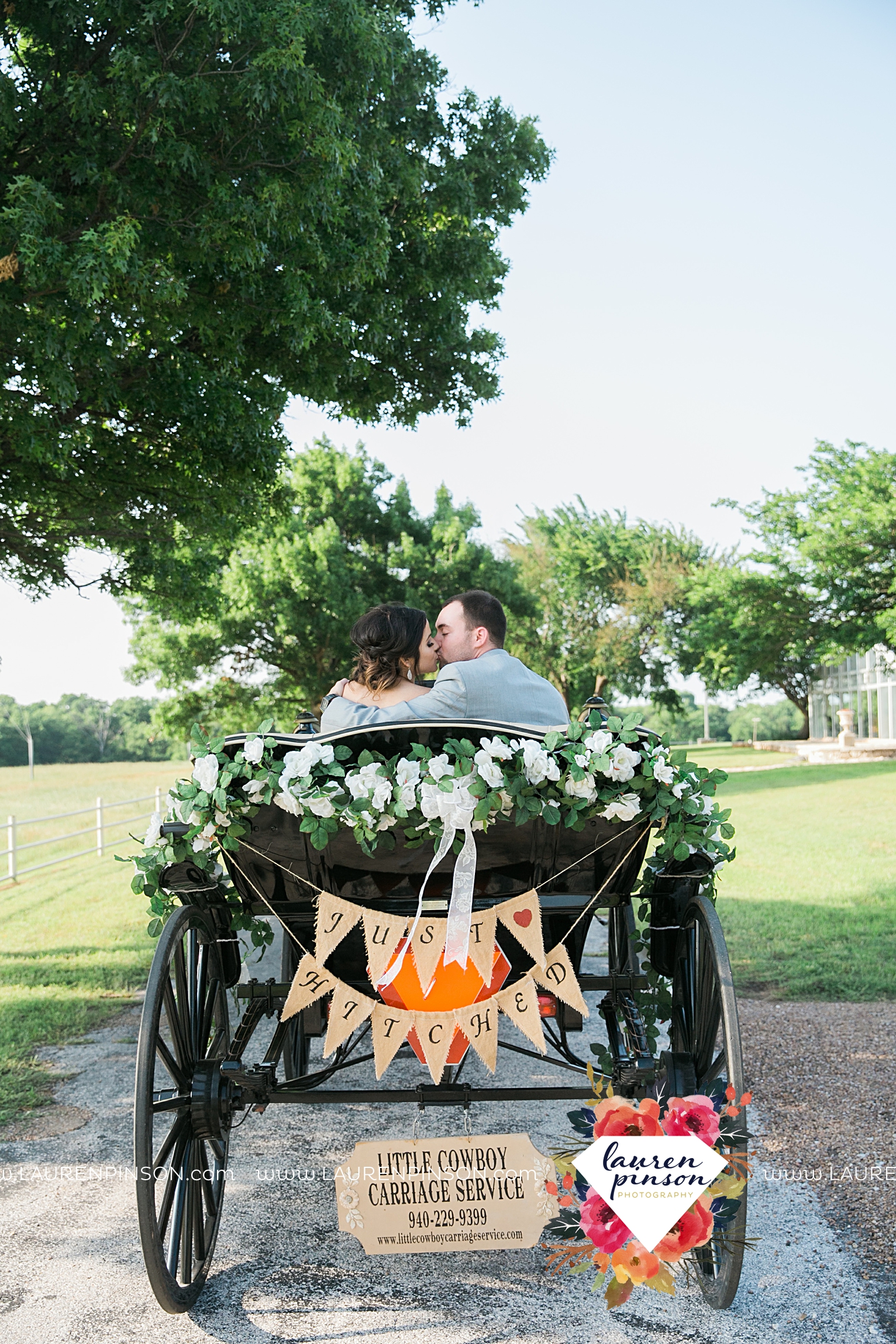 wichita-falls-wedding-nocona-comanche-rose-ranch-rustic-pink-gray-photography-00145.jpg