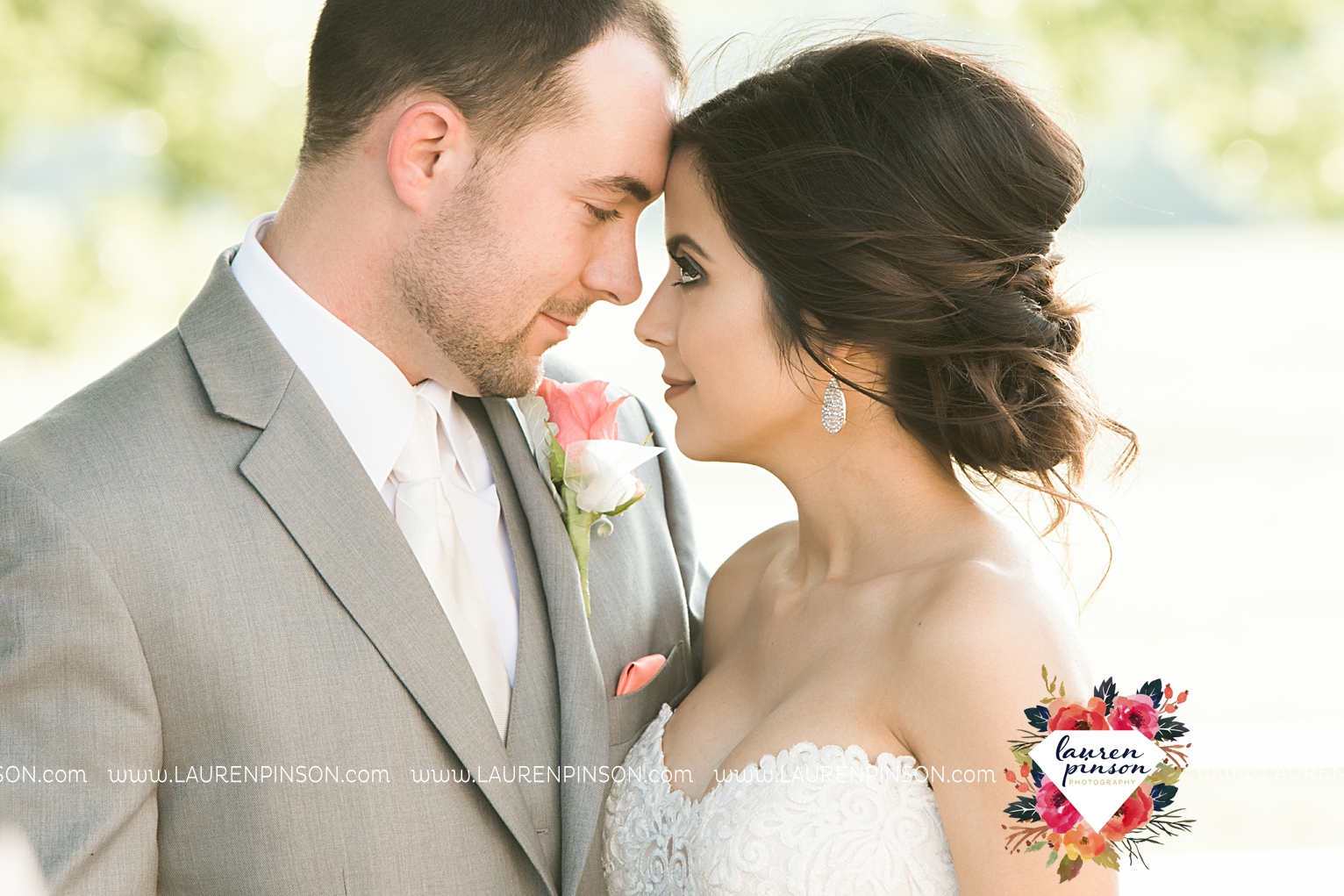 wichita-falls-wedding-nocona-comanche-rose-ranch-rustic-pink-gray-photography-00166.jpg