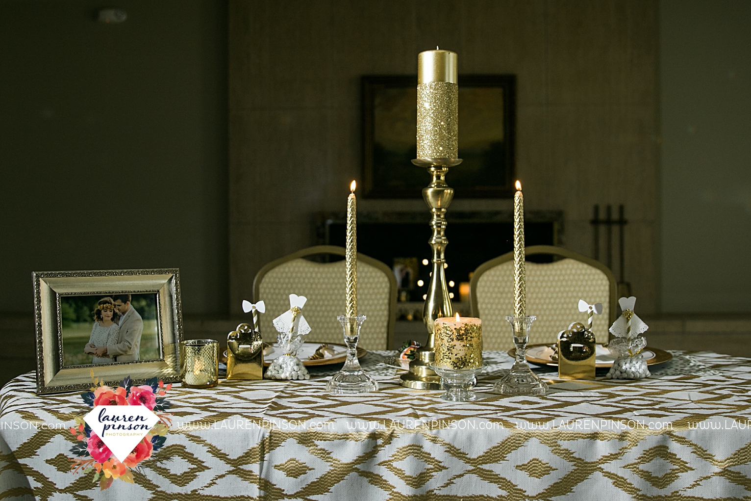 wichita-falls-texas-wedding-photographer-the-forum-by-the-kemp-mayfield-events-ulta-gold-glitter_2855.jpg