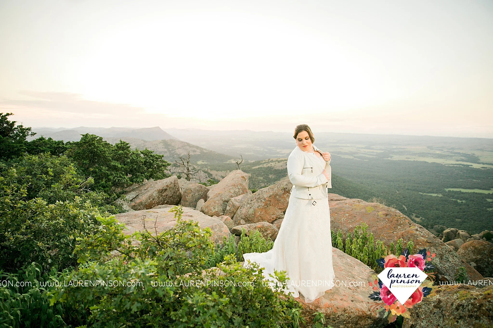 wichita-falls-texas-walters-lawton-oklahoma-wedding-photographer-wichita-mountains-bridal-portraits_3173.jpg