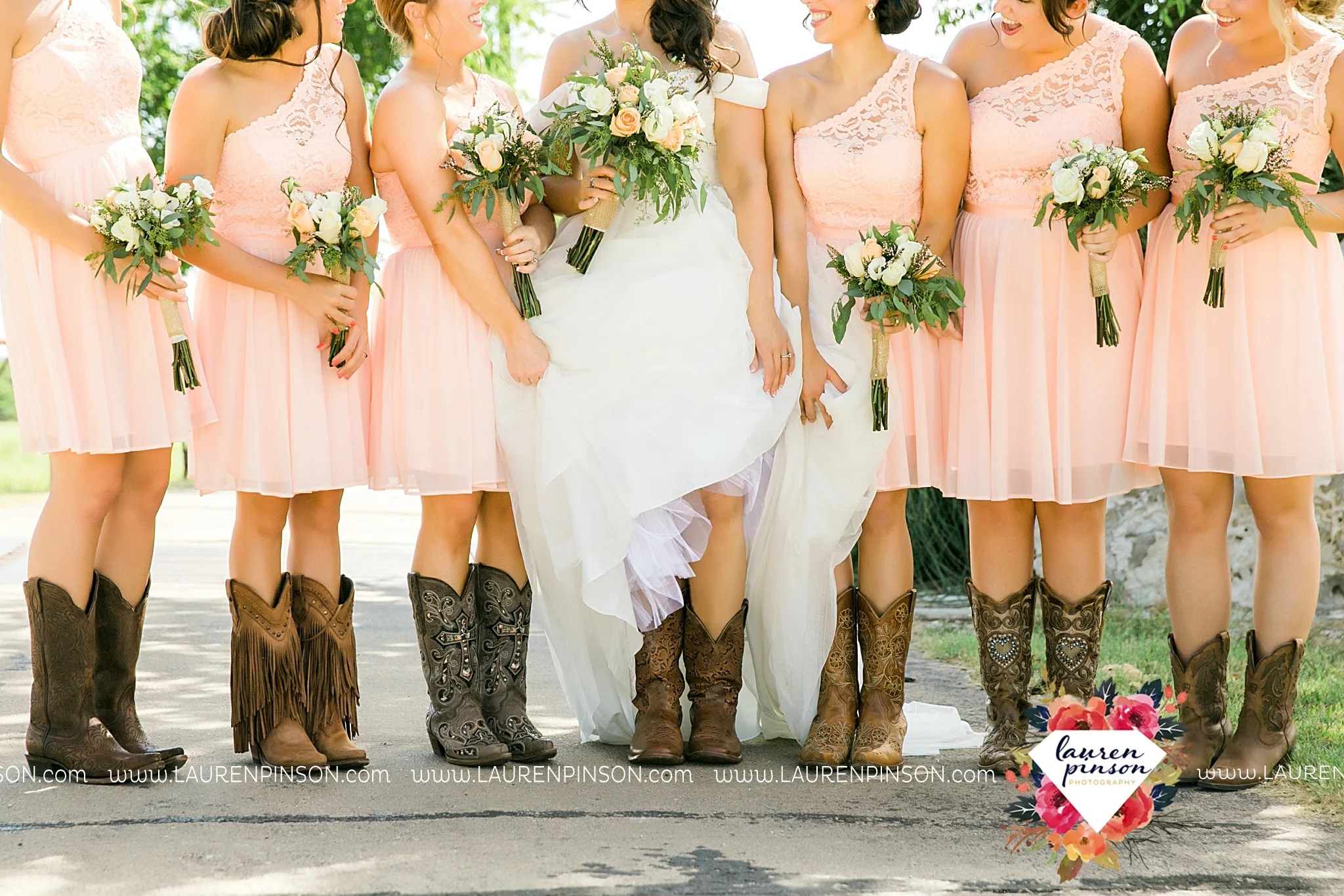 jones-barn-willow-creek-ranch-wedding-in-cleburne-texas-fort-worth-dfw-wichita-falls-wedding-photography_3214.jpg