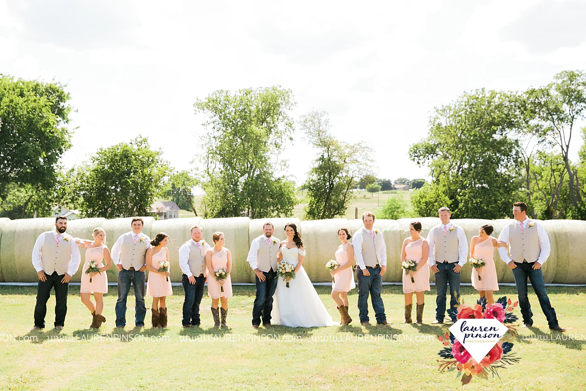 jones-barn-willow-creek-ranch-wedding-in-cleburne-texas-fort-worth-dfw-wichita-falls-wedding-photography_3219.jpg