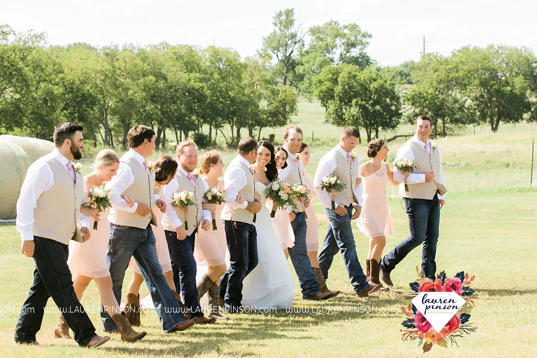jones-barn-willow-creek-ranch-wedding-in-cleburne-texas-fort-worth-dfw-wichita-falls-wedding-photography_3221.jpg