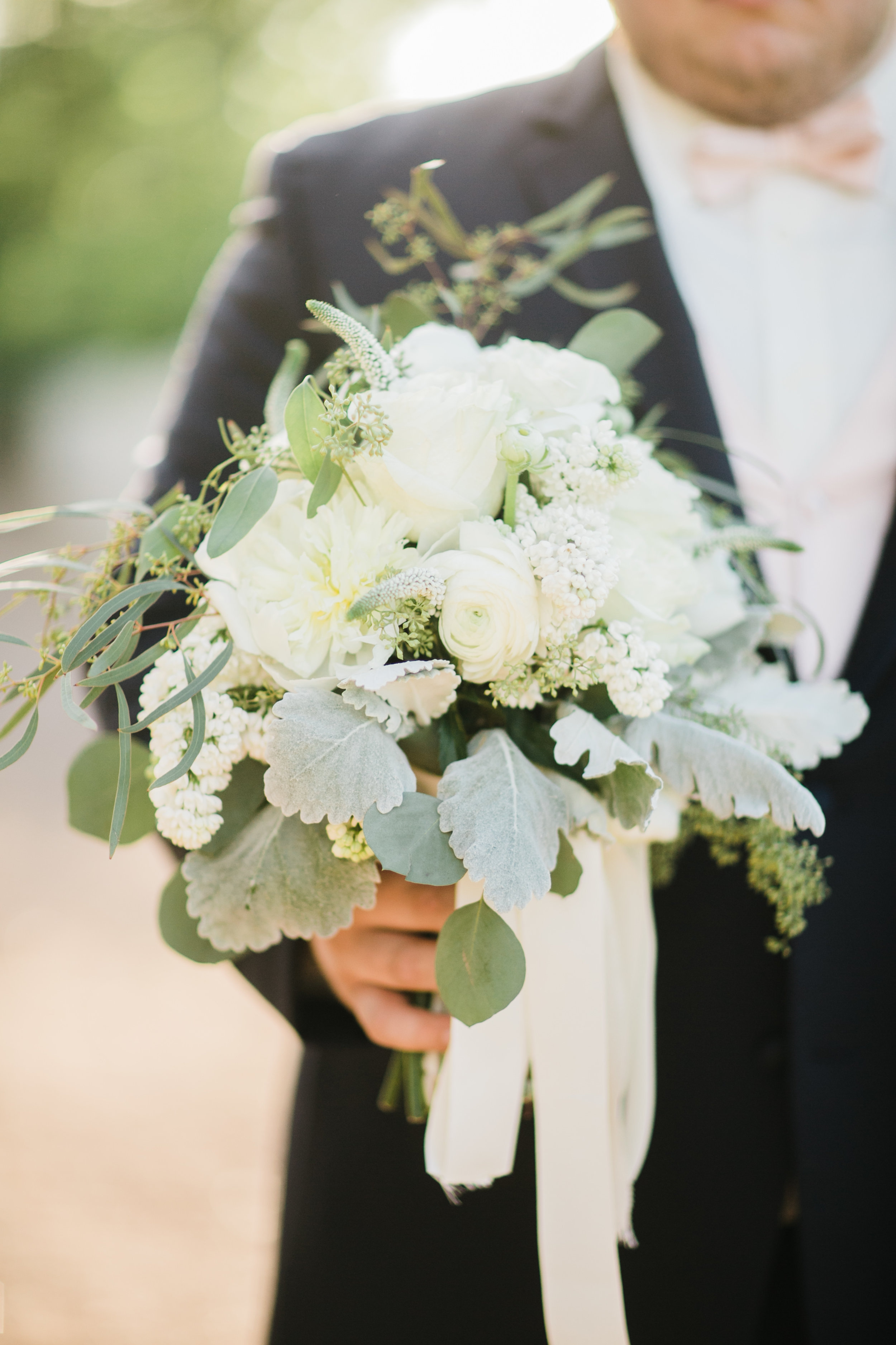 details-wichita-falls-wedding-photographer-videographer-river-bend-nature-center-sharp-arrow-events-040.jpg