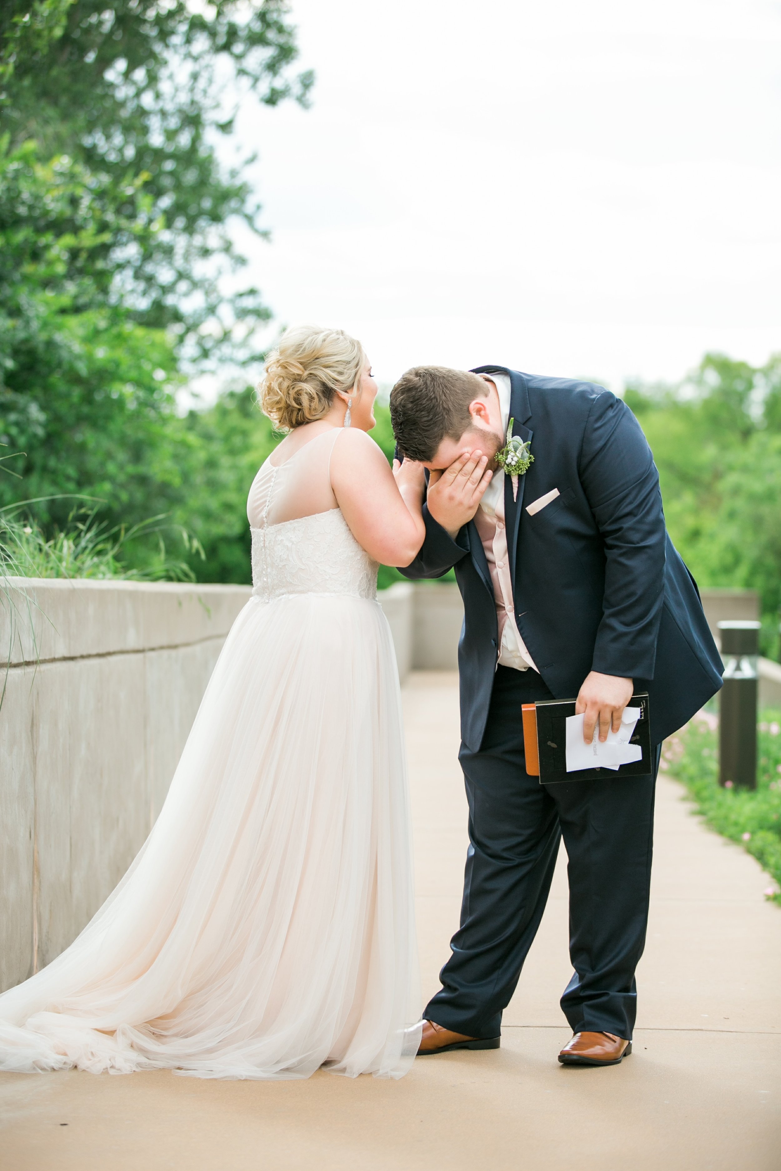 wichita-falls-wedding-photographer-videographer-river-bend-nature-center-sharp-arrow-events-028.jpg