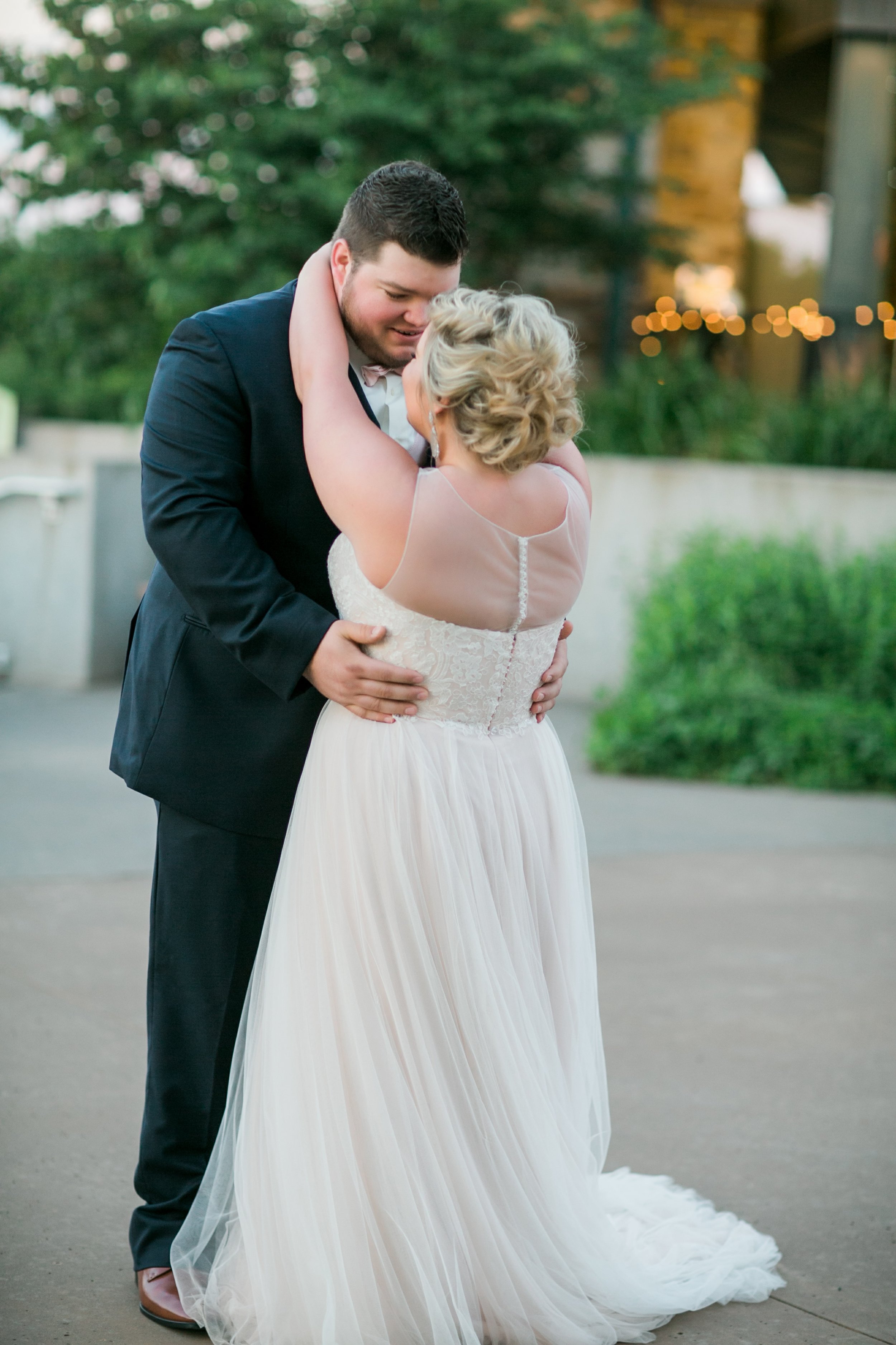 wichita-falls-wedding-photographer-videographer-river-bend-nature-center-sharp-arrow-events-140.jpg