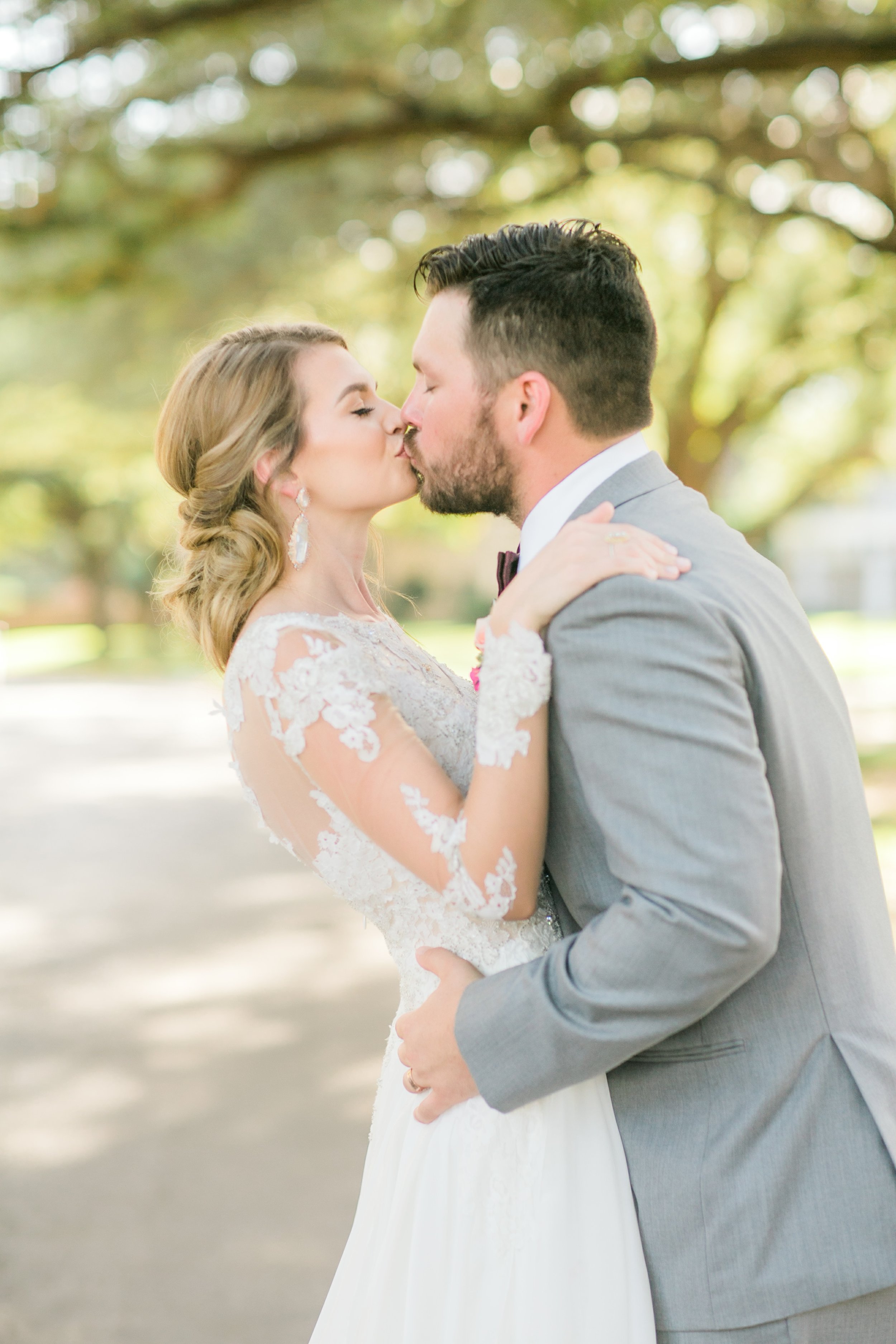Roberson-Wedding-The-Forum-Lauren-Pinson-Wedding-Photography-Wichita-Falls-Texas-048.jpg