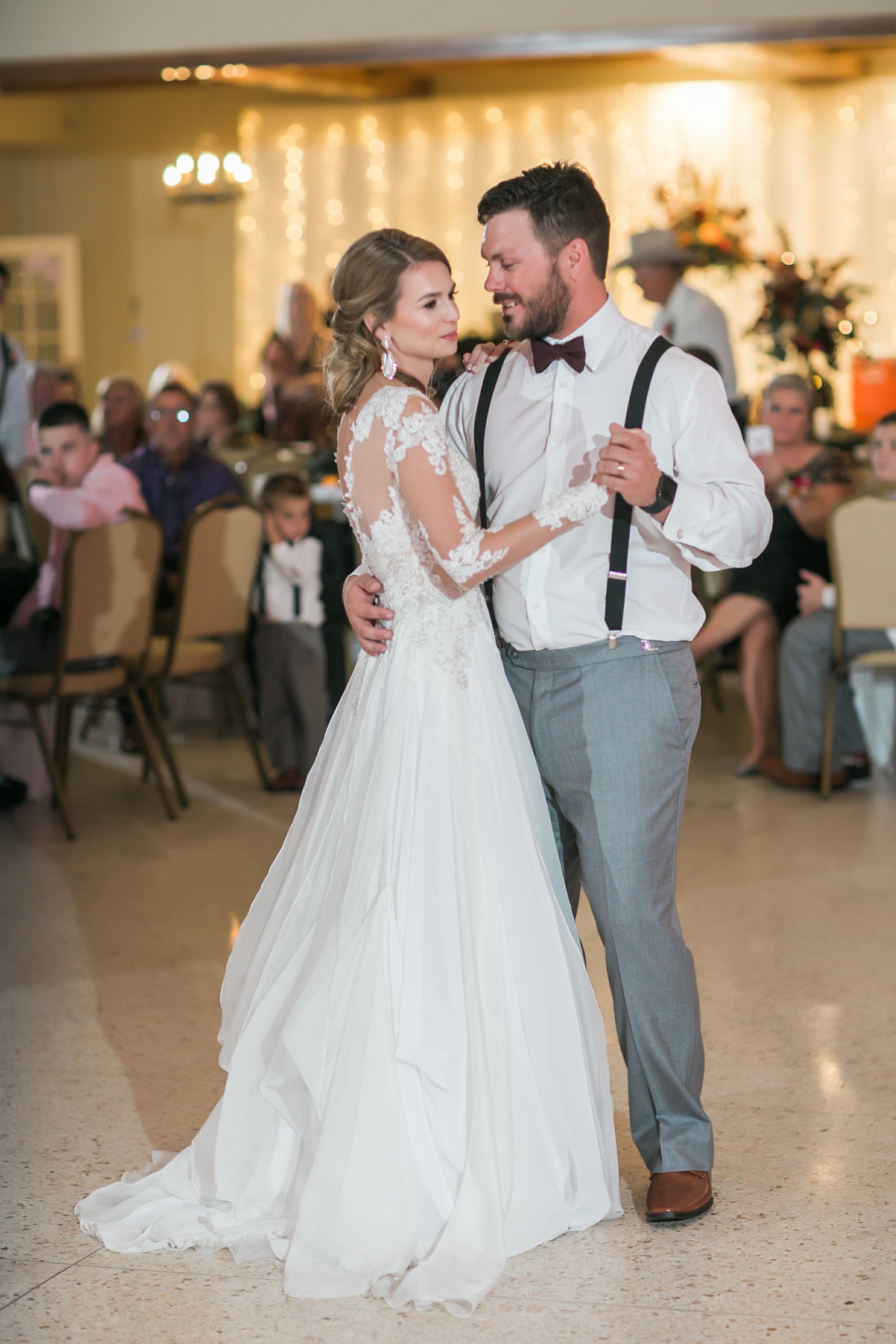 Roberson-Wedding-The-Forum-Lauren-Pinson-Wedding-Photography-Wichita-Falls-Texas-080.jpg