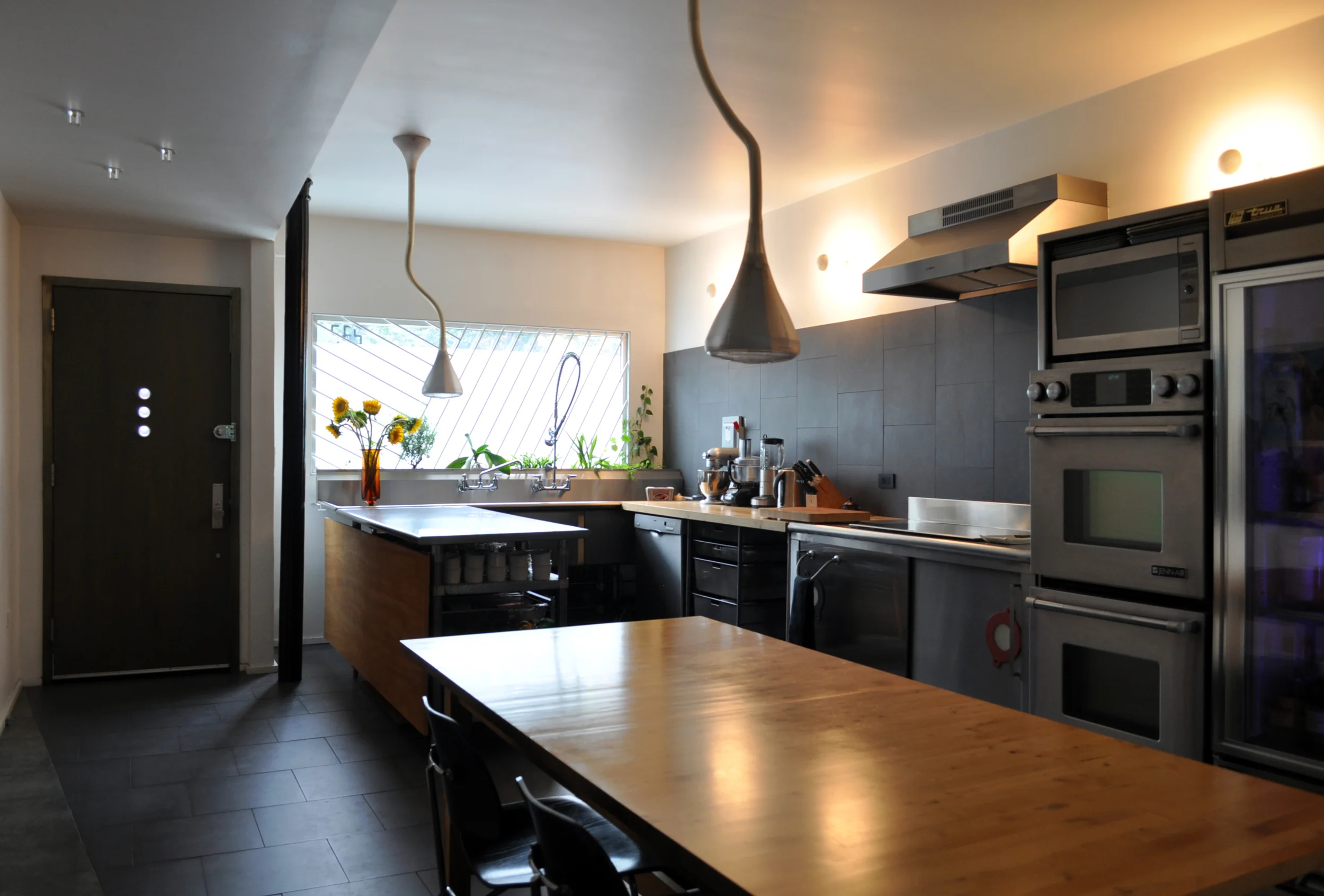 3 - Kitchen from shelves.JPG