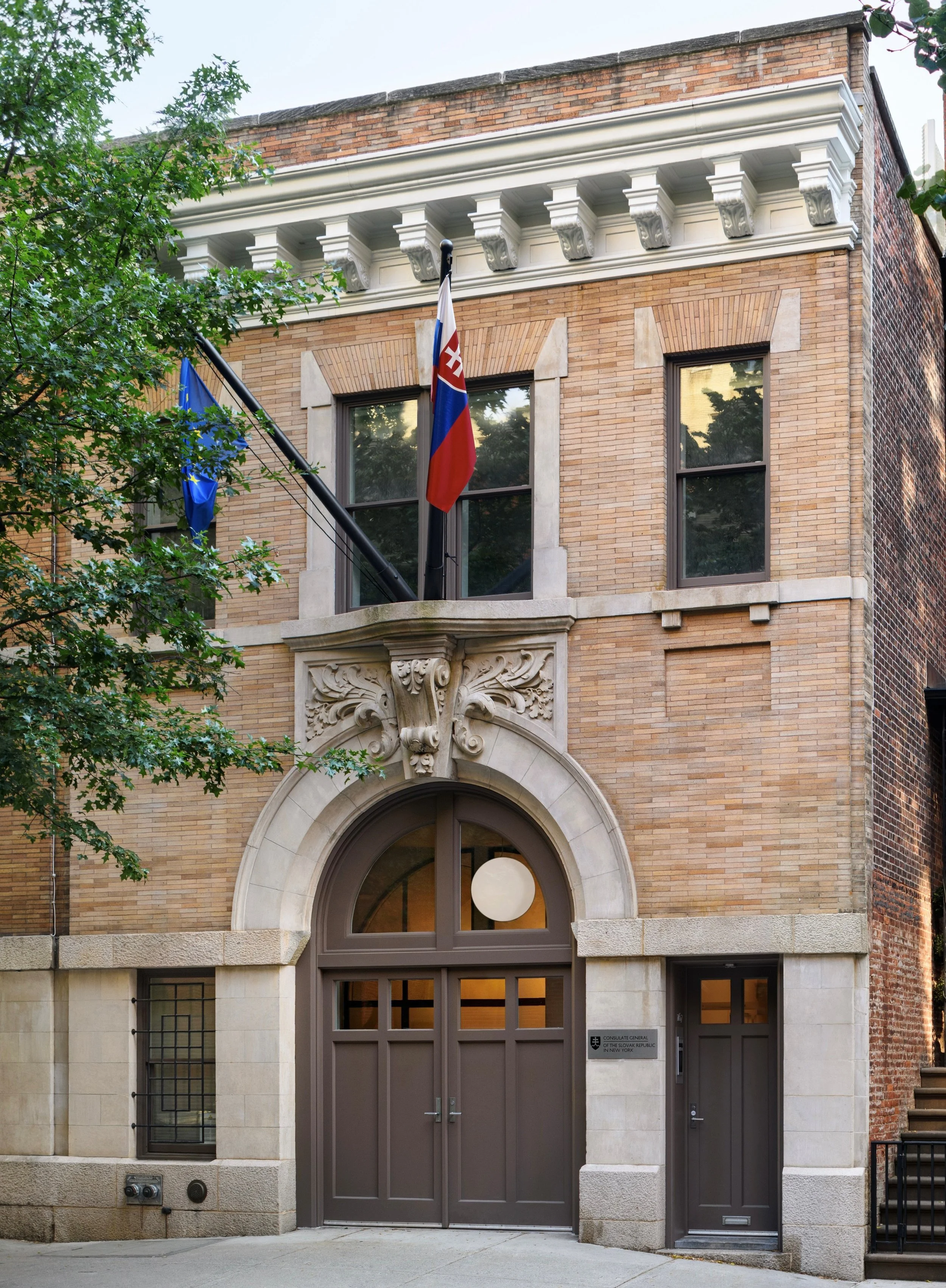 Consulate_Slovakia_02-3754-2_4k.jpg