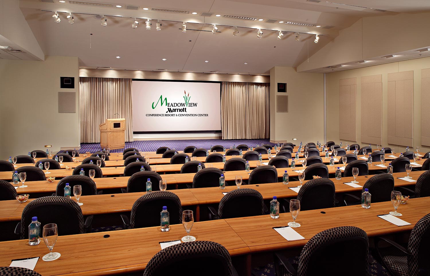 Meadowview Marriott, Marriott International