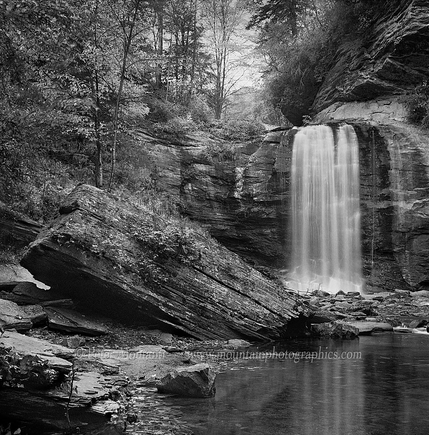 Looking-Glass-Falls-B&W-+3-Fltnd.jpg