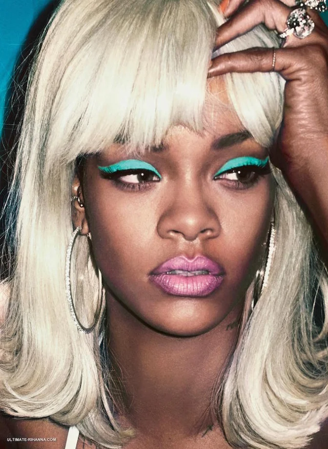 Rihanna-V-Magazine-Summer-2015-Steven-Klein-face-672x921.jpg