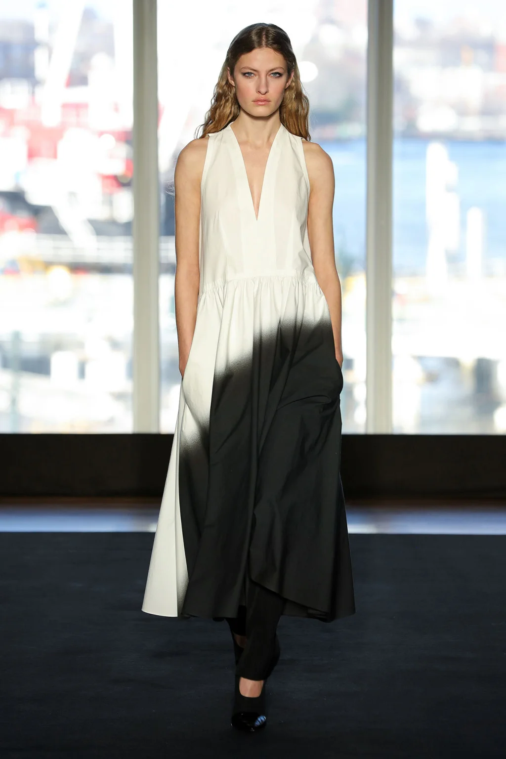 narciso-rodriguez-pf19-1.jpg