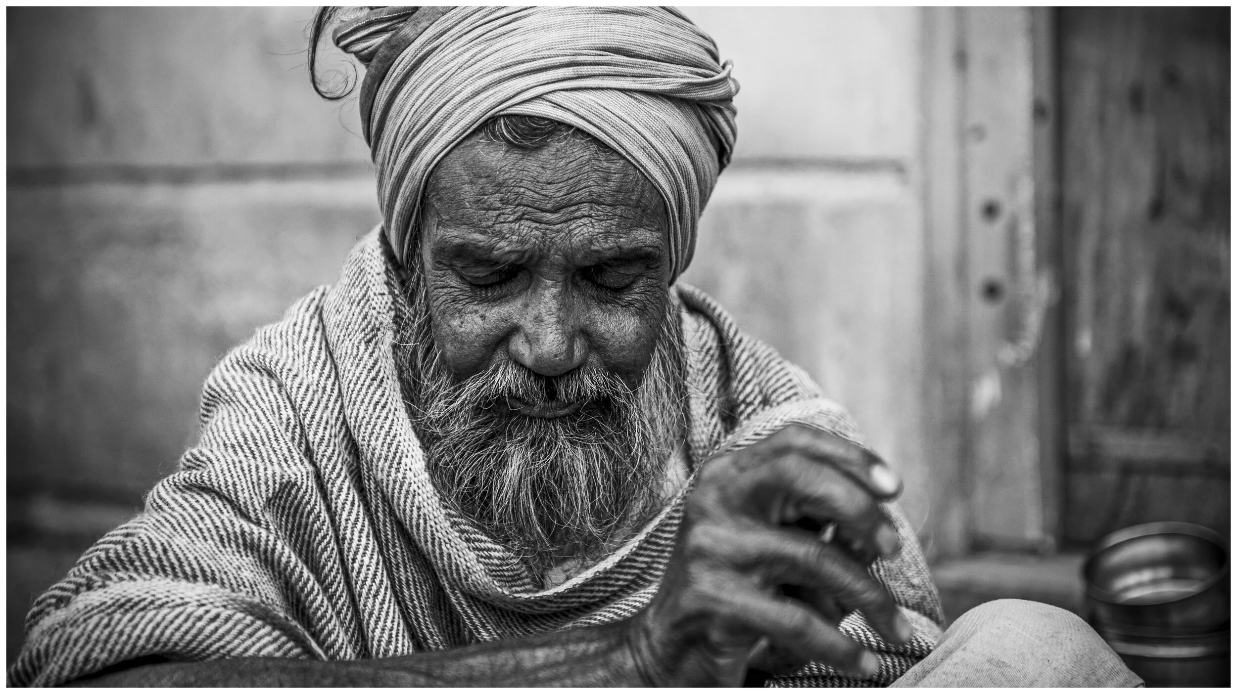 closed eyes D4A_5614 copy.jpg