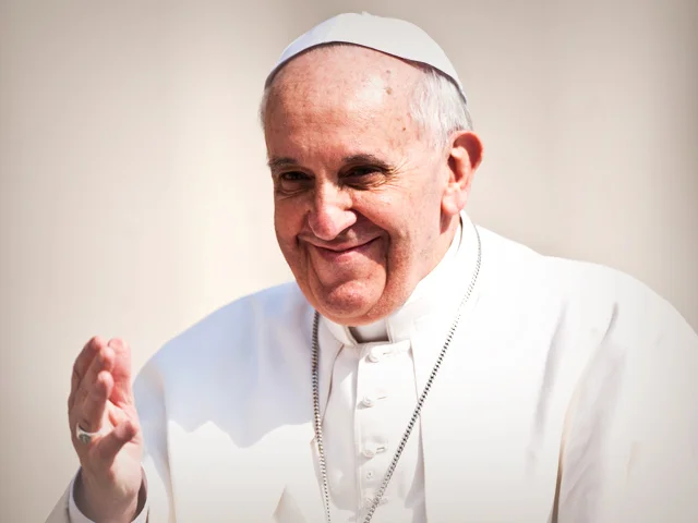 Pope-Francis-smiling-warmly.jpg