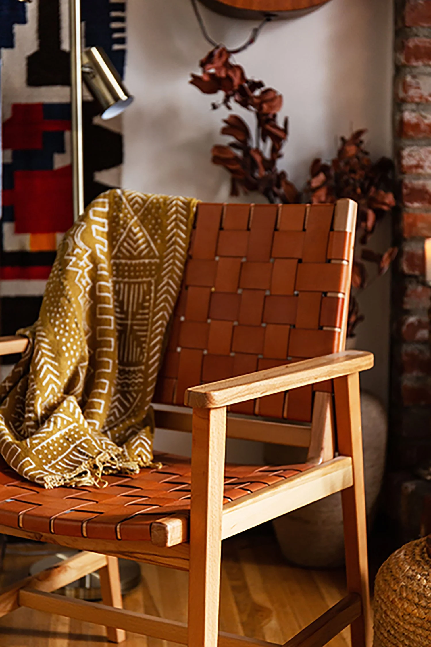 Holiday-Record-Room-Lana-Chair-T4-081.jpg