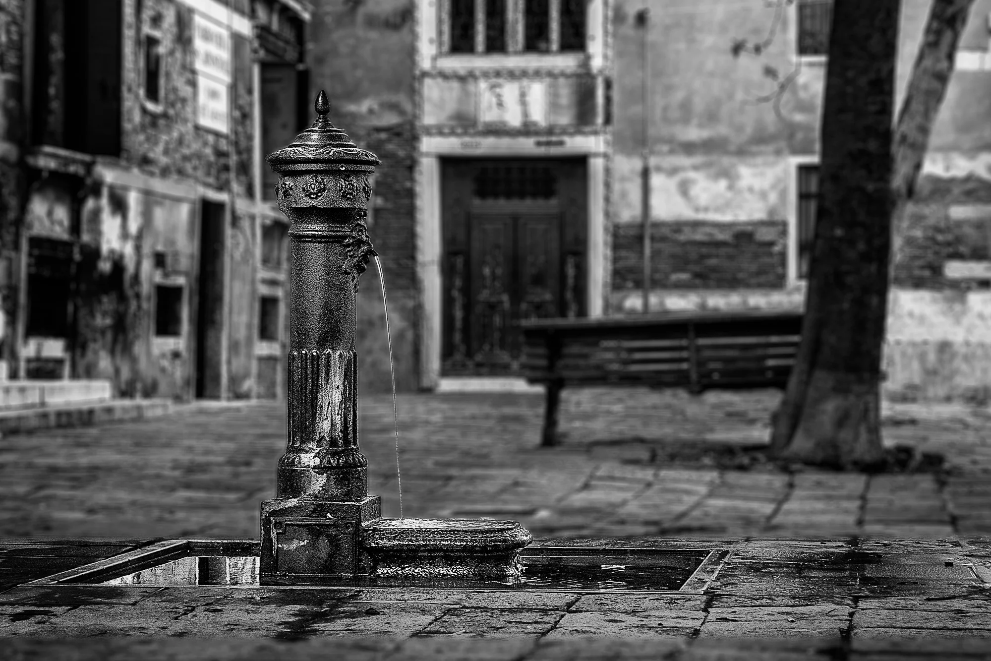 Venetian Water Fountain
