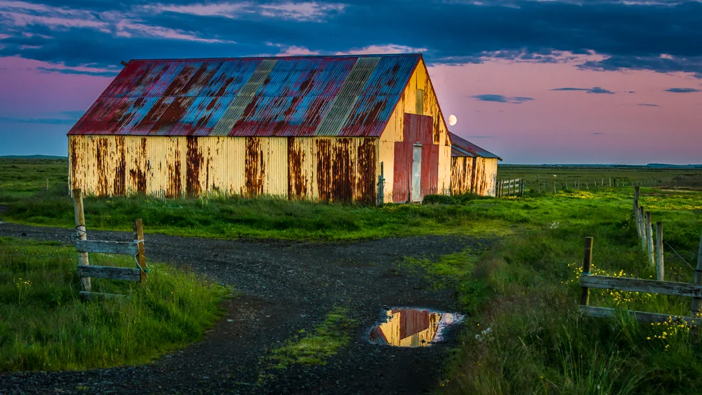 Icelandic Barn at Sunset'