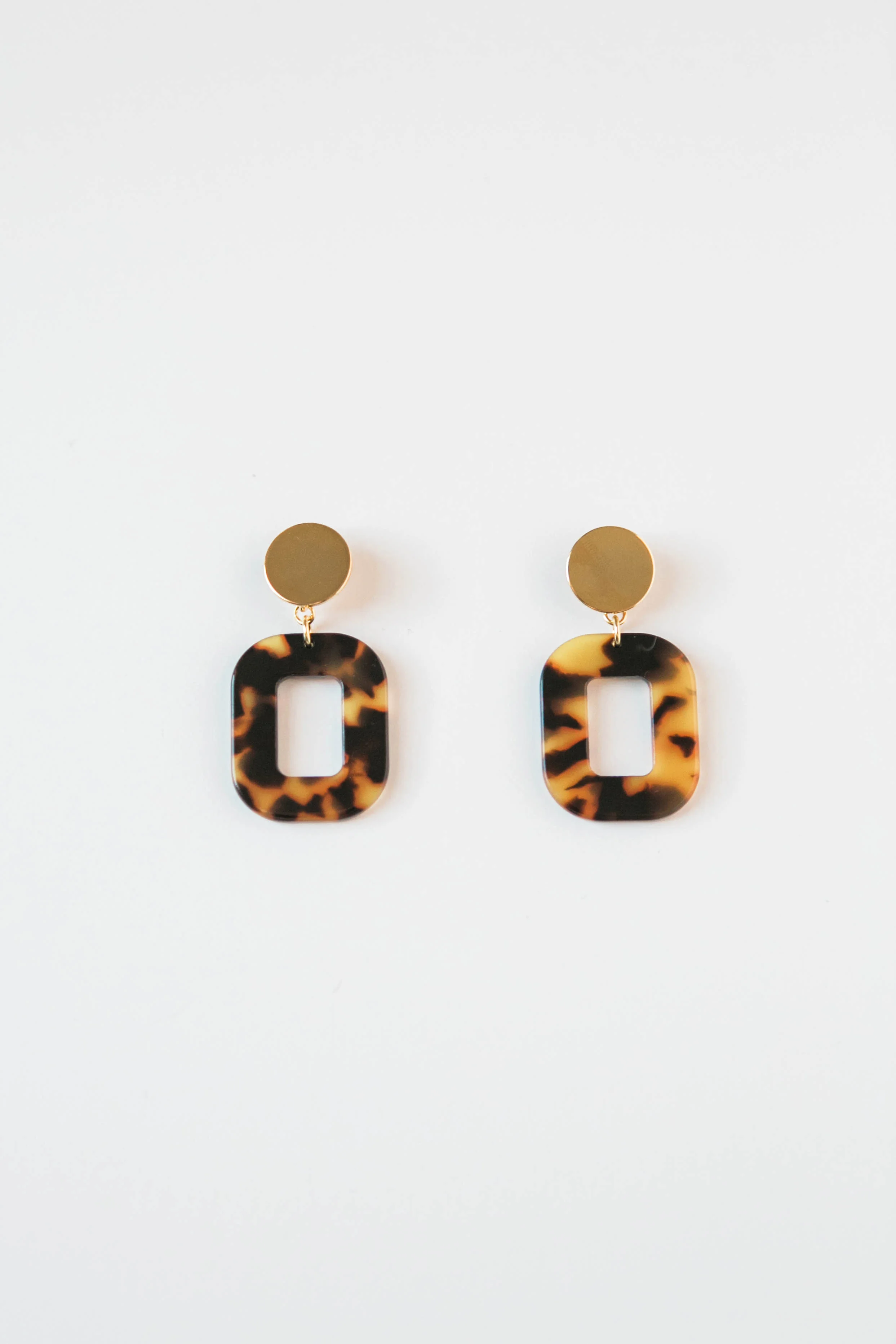 LitheCollective_MStreetStudio_Square_Petite_Amber_1.jpg