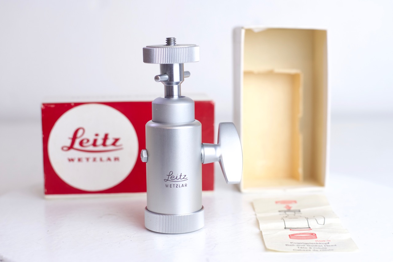 leica ball mount tripod - 5.jpg