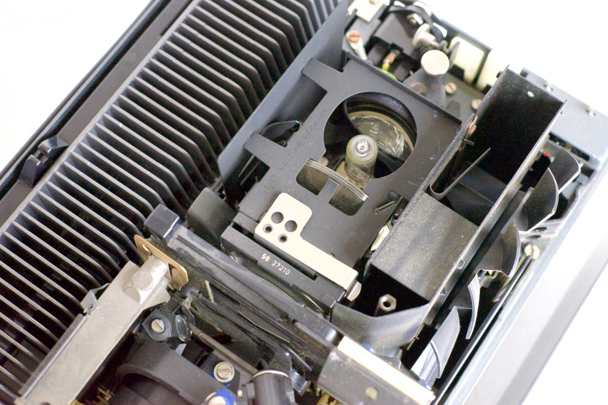 leica projector for sale - 20.jpg