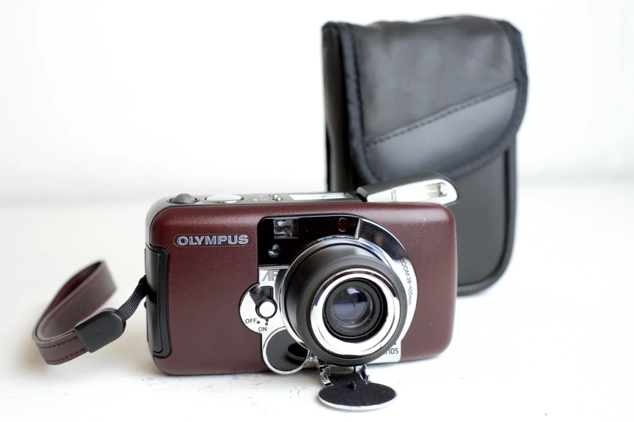 Olympus LT Zoom 105 Point and Shoot 35mm Film Camera with Case - Fully Functional