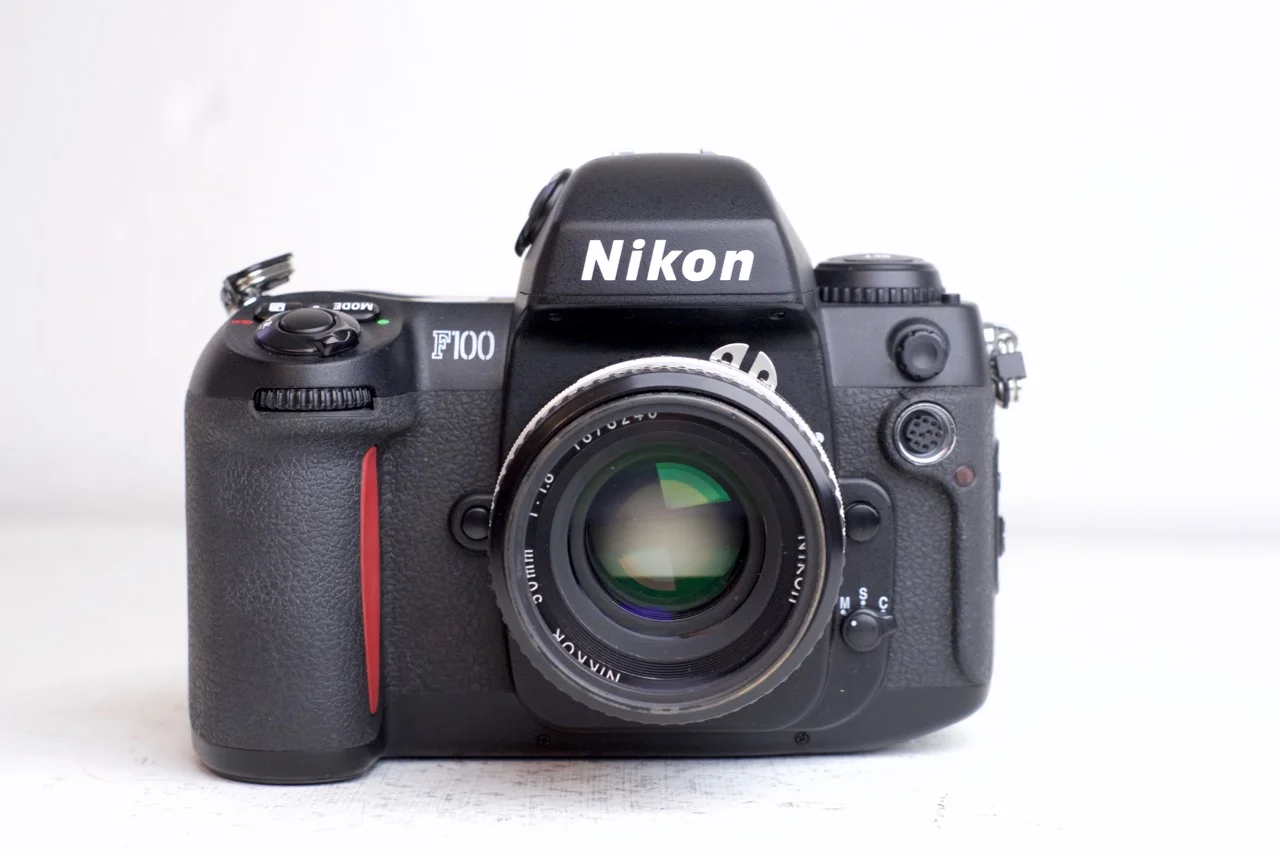 Nikon F100 35mm Film SLR Camera with Nikon Body Cap - Fully Functional