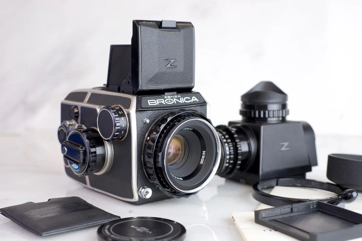 Zenza Bronica EC Medium Format 120 Film Camera Kit with Nikon Nikkor P 75mm F/2.8 Lens, Waist Level Viewfinder, TTL Metering Prism, and More