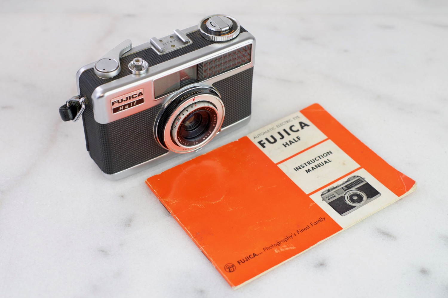 Fujifilm Fujica Half 35mm Film Camera With Manual Half Frame Camera Discount Read F Stop Cameras