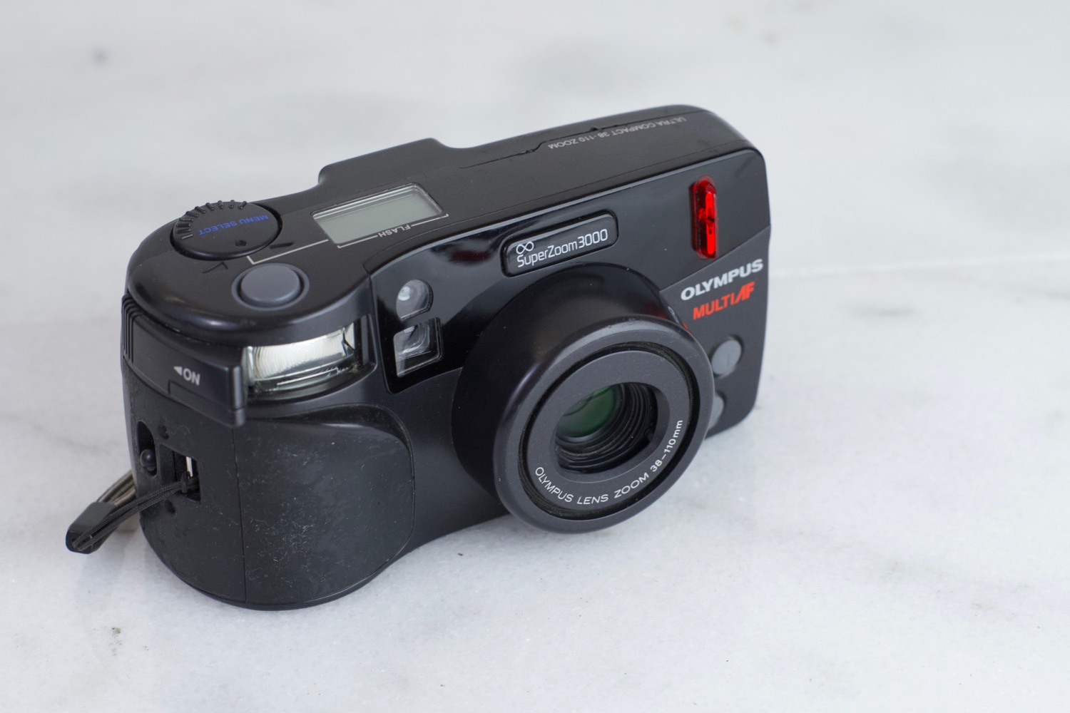 olympus super zoom 3000 deluxe - 2.jpg