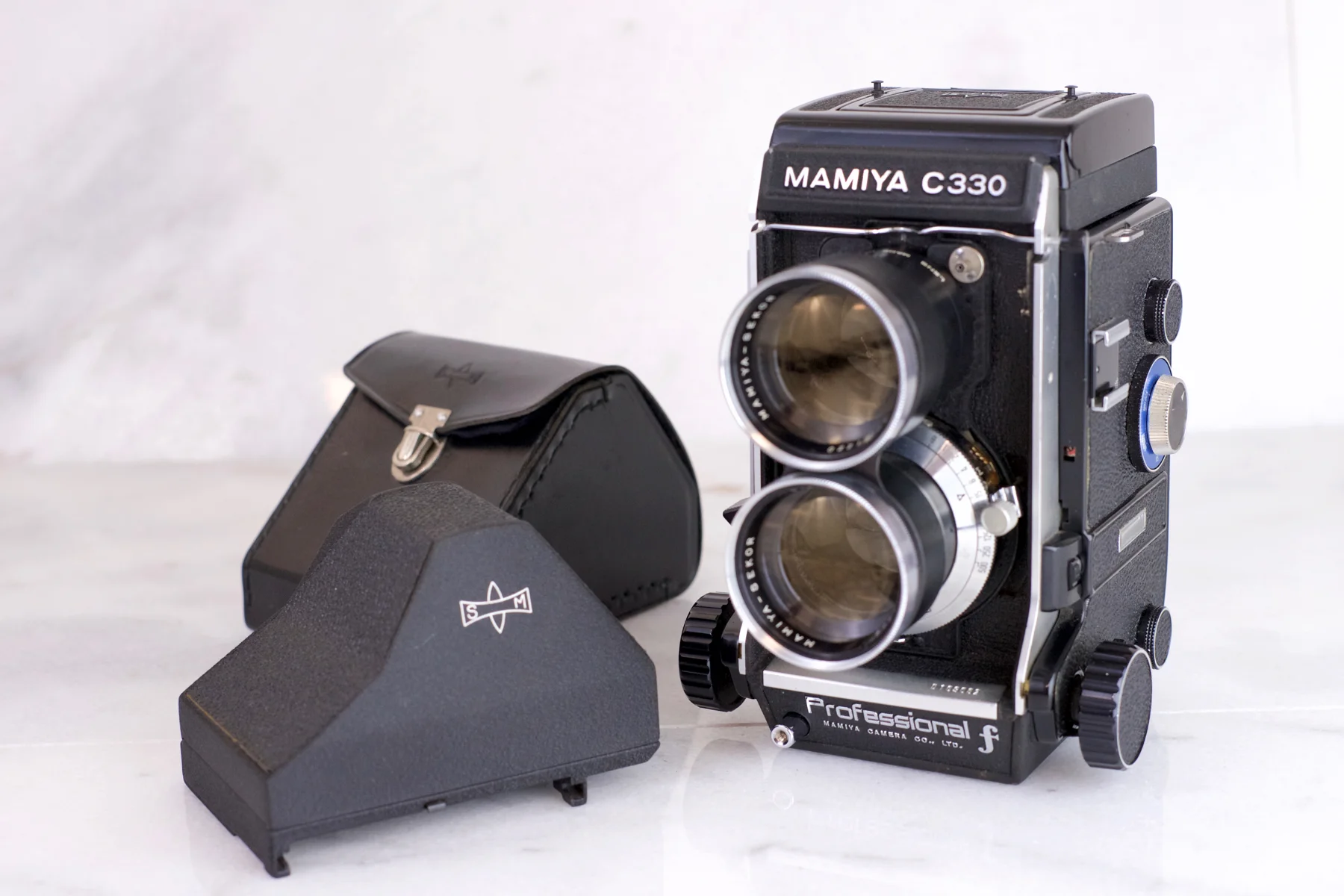 Mamiya C330 Professional F with Mamiya-Sekor 135mm f/4.5 Lens and Eye-level Viewfinder - Interchangeable Lens TLR Medium Format Cameras