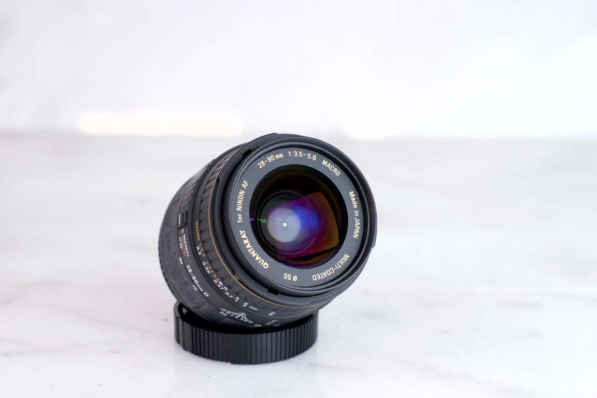 Quantaray AF 28-90mm f/3.5-5.6 Aspherical Wide Angle Fast Zoom Lens for Nikon AF F Mount with Caps