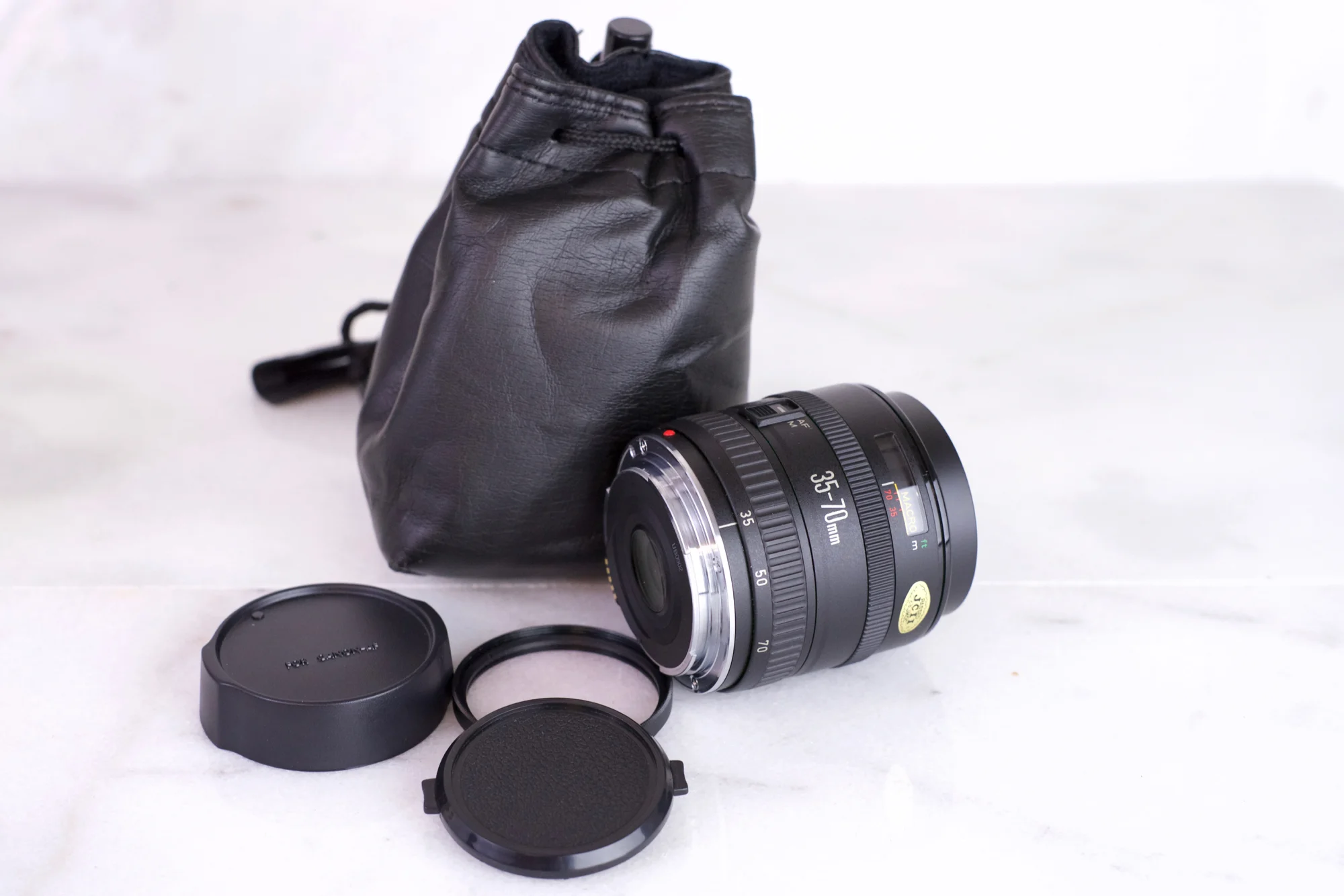 Canon EF 35-70mm F/3.5-4.5 A Metal Lens Mount Version Zoom Lens with Case