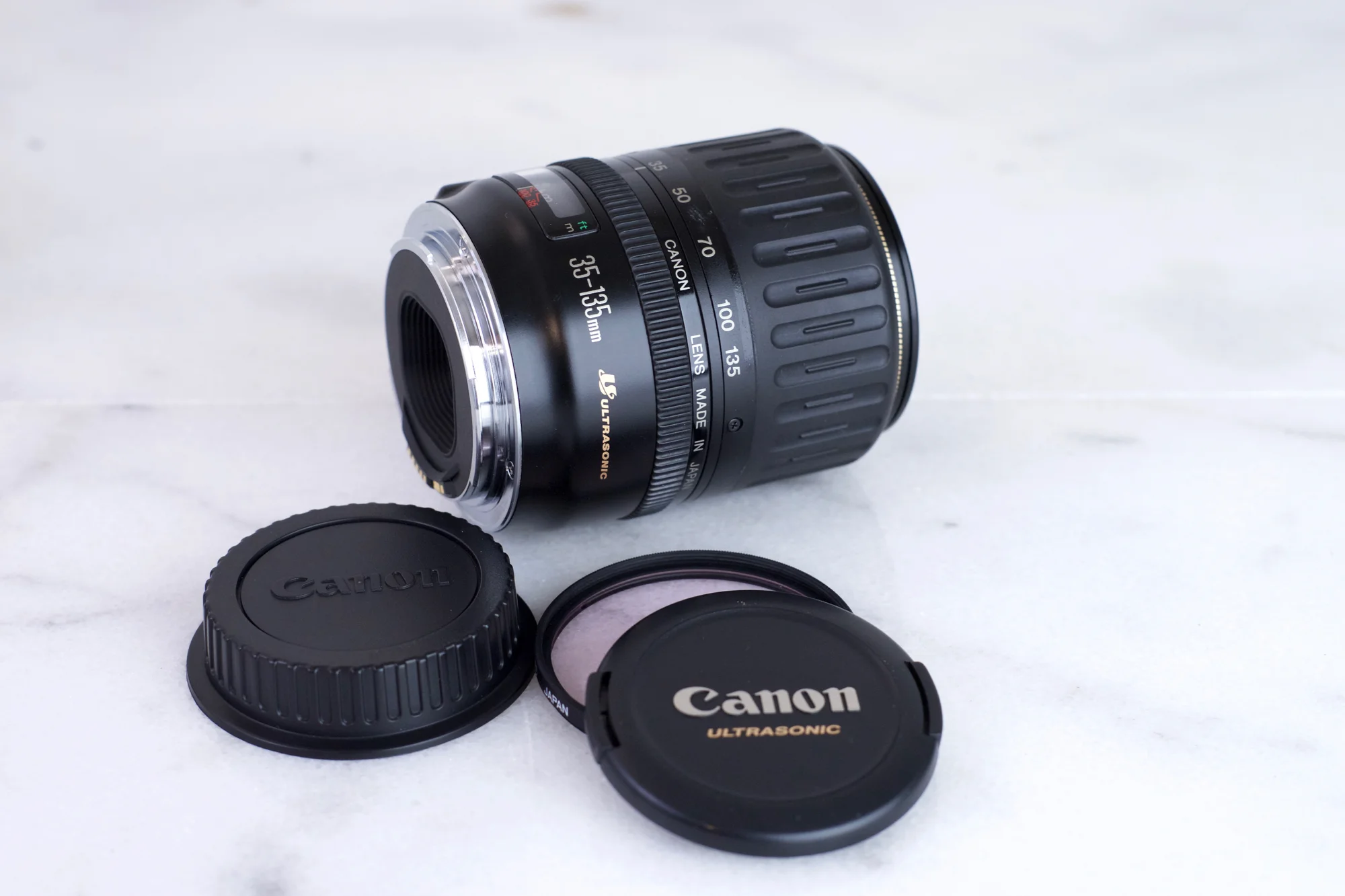 Canon EF 35-135mm F/4-5.6 A Metal Lens Mount Version Zoom Lens with Case
