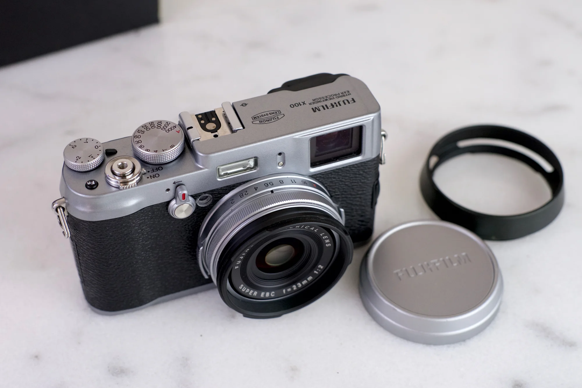 Travel Fujifilm Z100 Portrait Nikon X100 Gear Review: Fujifilm