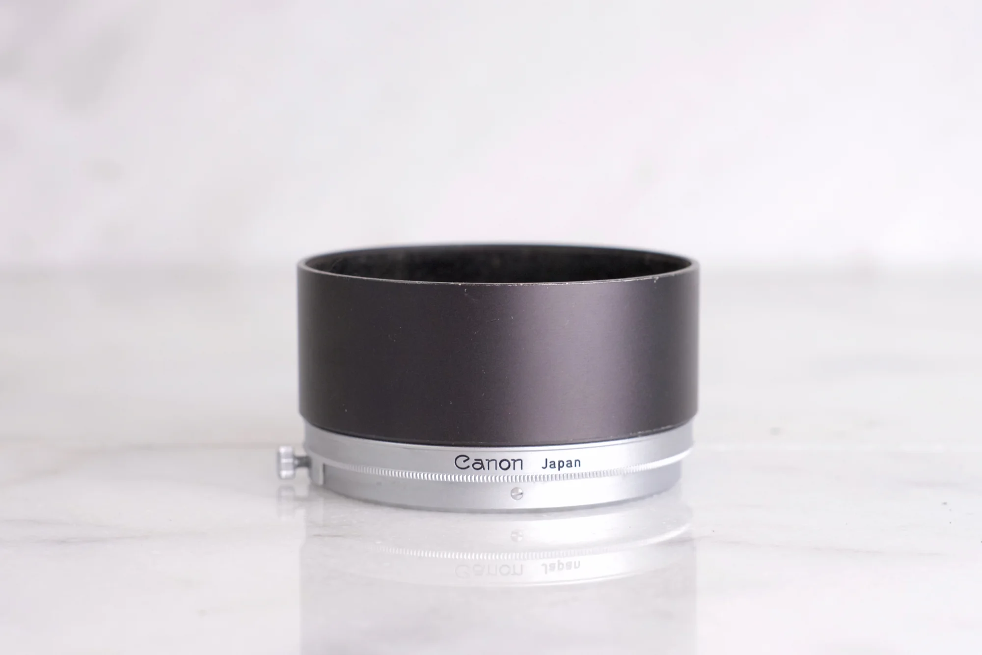 Canon T-60-2 Lens Hood