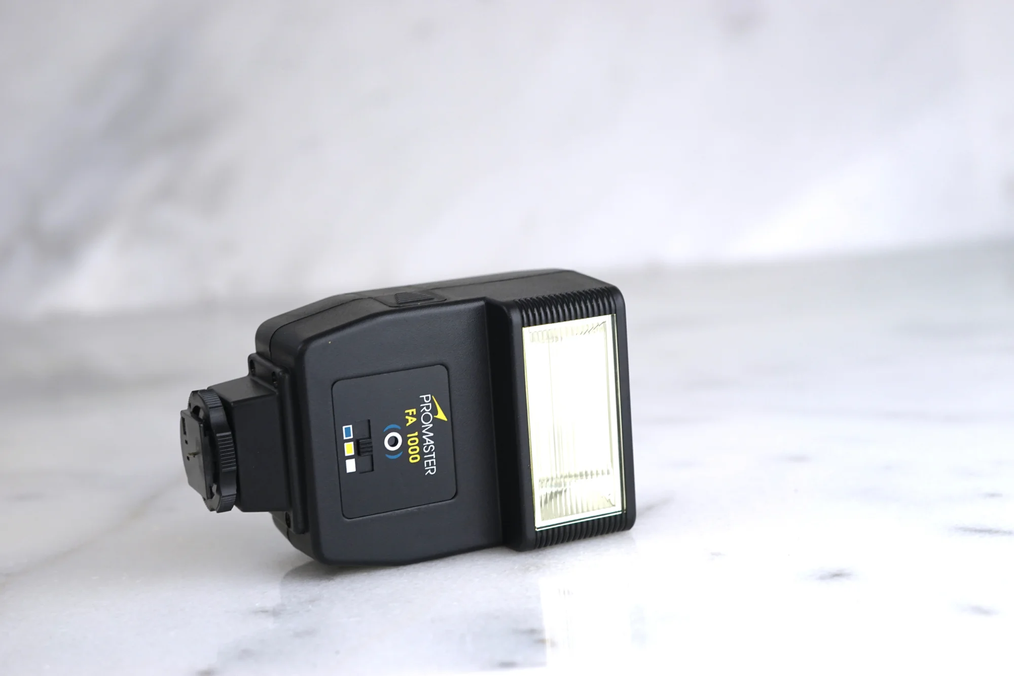 Promaster FA1000 Camera Flash for SLR Cameras