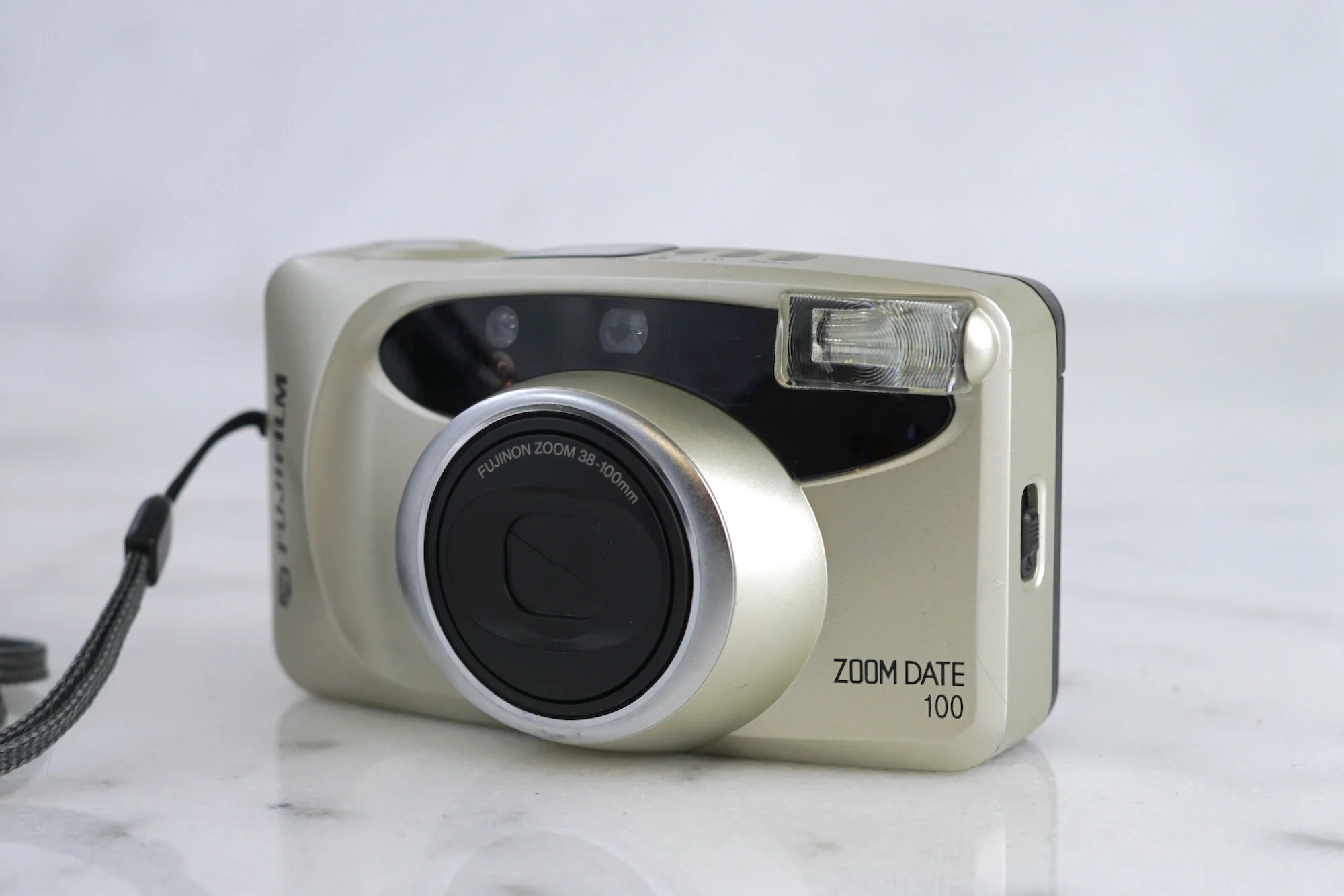 Fujifilm Zoom Date 100 Point and Shoot 35mm Film Camera - Fully Functional