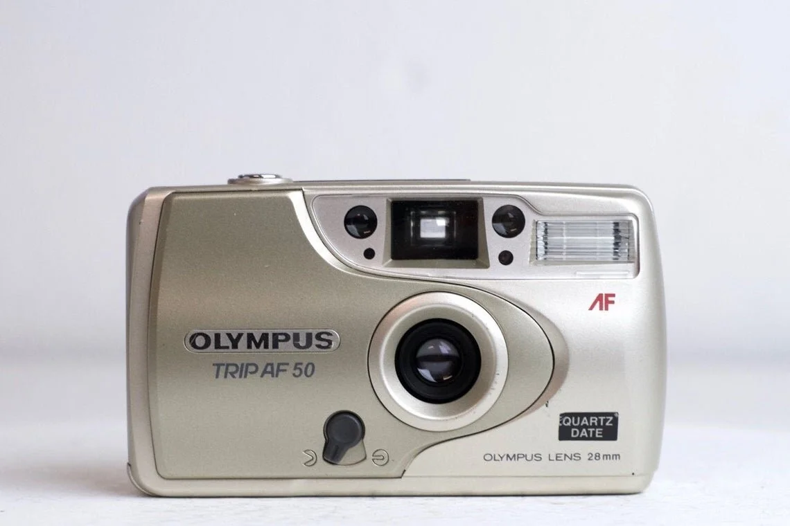 Olympus Trip AF 50 28mm Wide Angle Lens Point and Shoot 35mm Film Camera