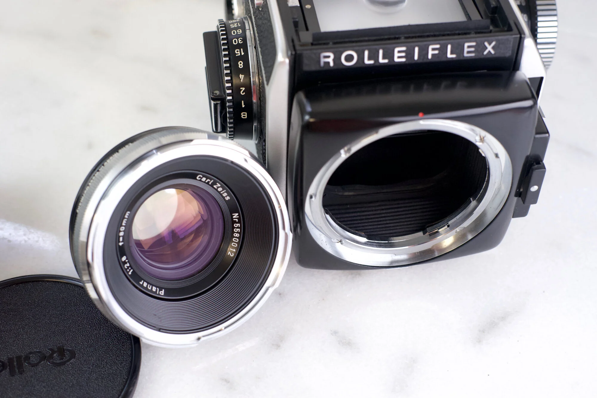 Rolleiflex SL66 with Carl Zeiss 80mm F/2.8 Planar Lens - Medium 