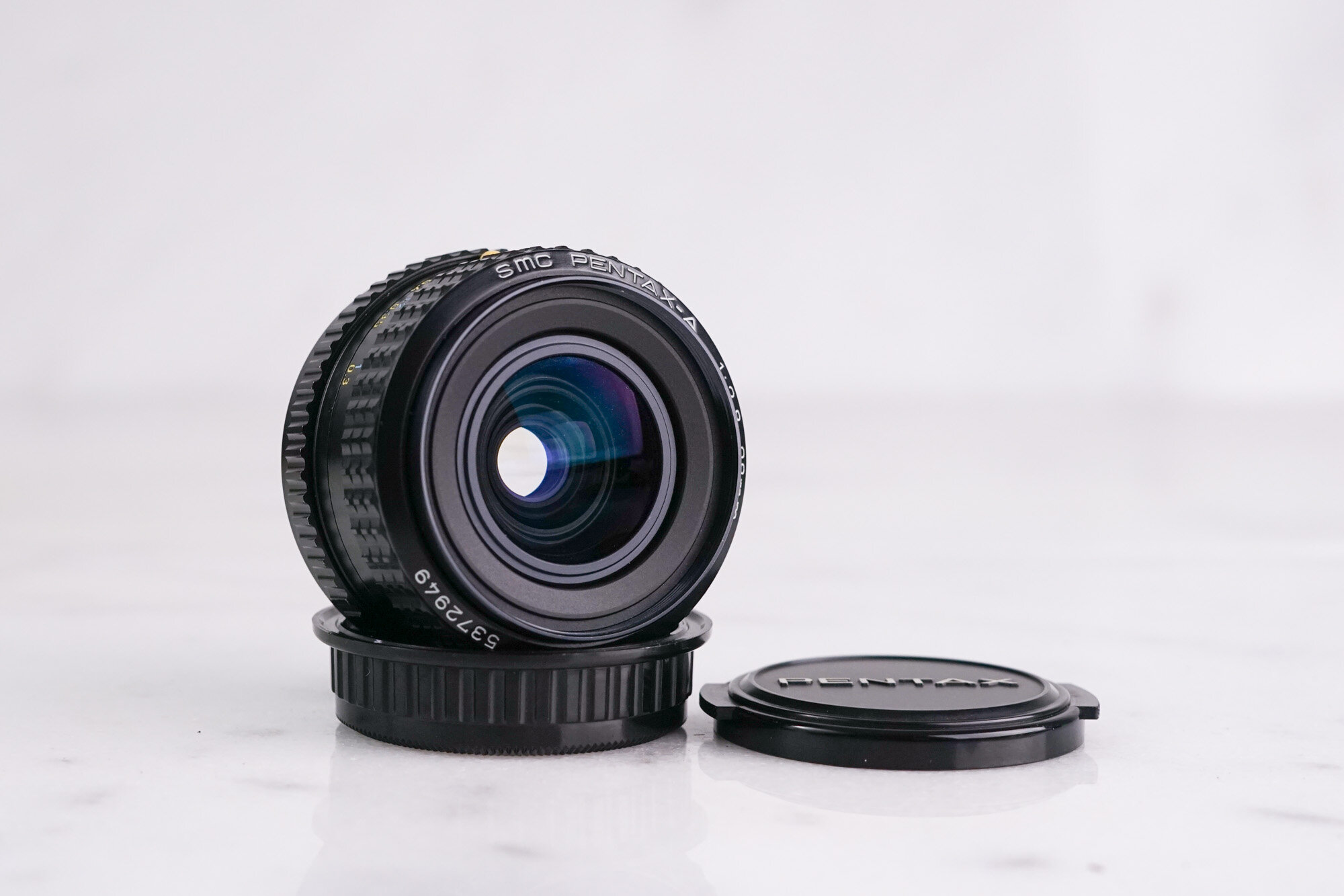 Pentax A SMC 28mm F/2.8 Wide Angle Prime Lens with Front and Rear Caps - Pristine