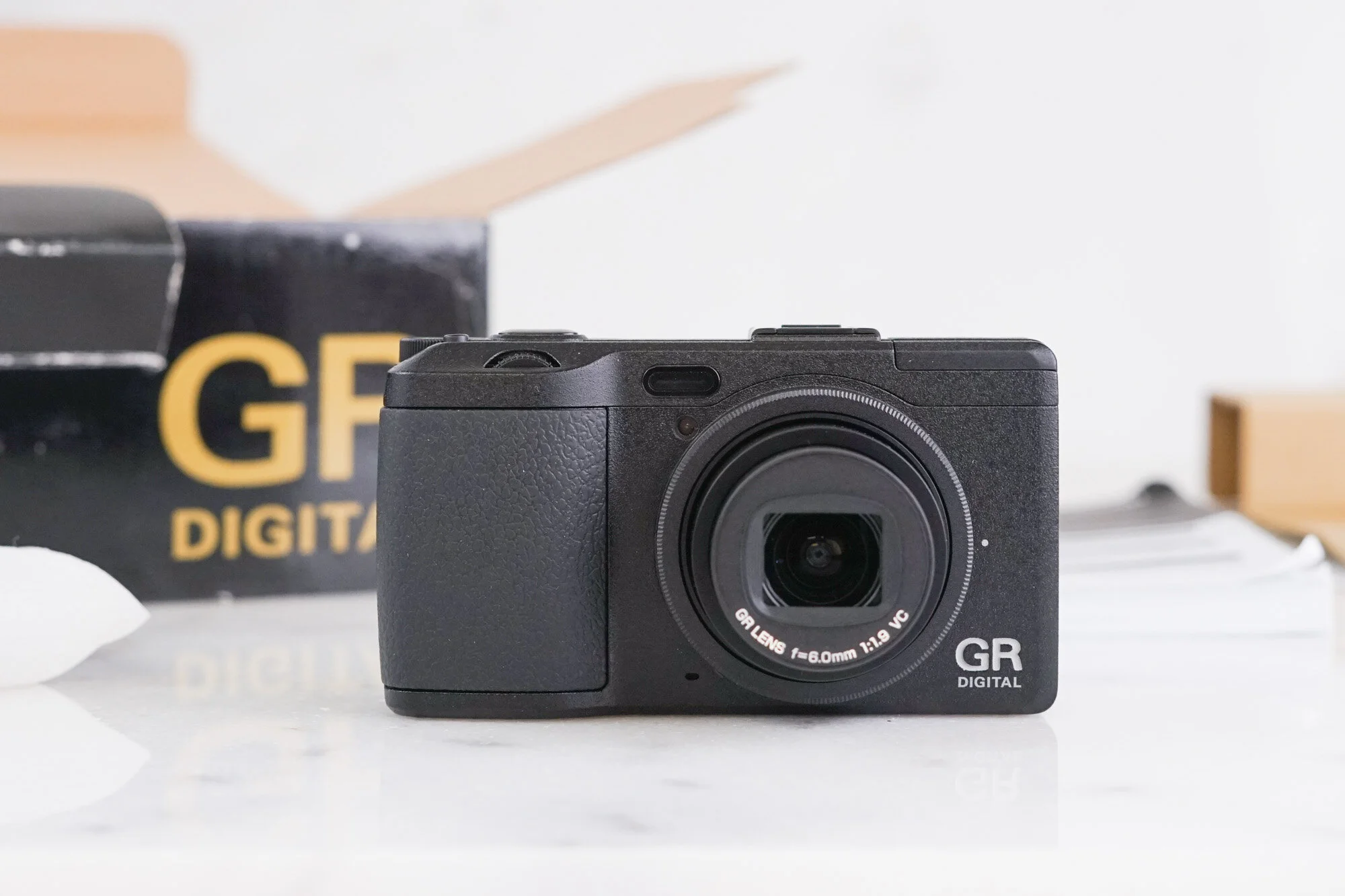Ricoh GR Digital IV (GRDIV) 10 MP Compact Premium Digital Camera 