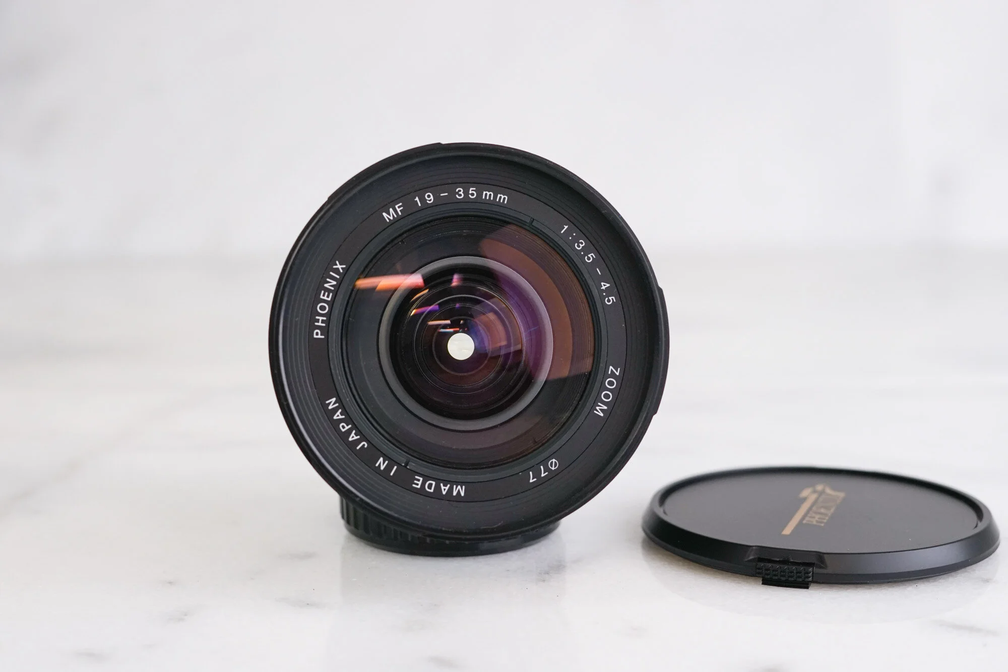 Pentax K / KA Mount 19-35mm F/3.5-4.5 Wide Angle Zoom Lens by Phoenix with Caps